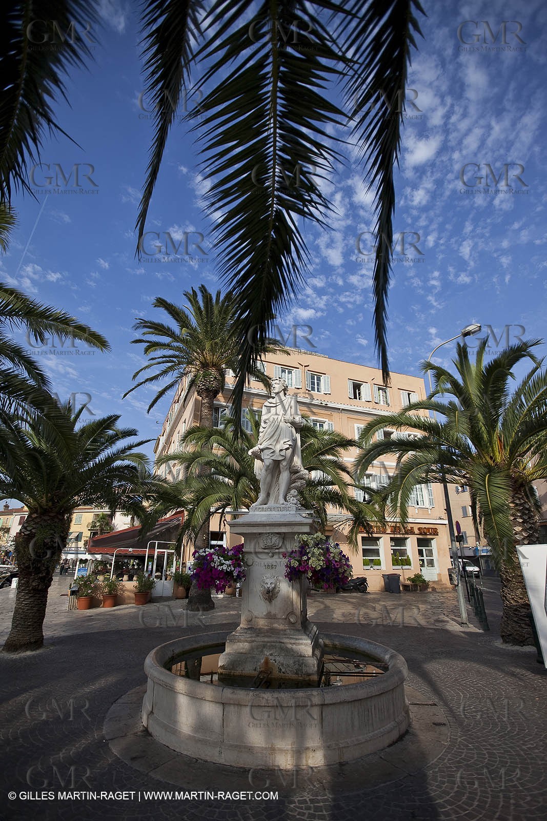 06 06 09 - Sanaray Sur Mer (FRA,83)