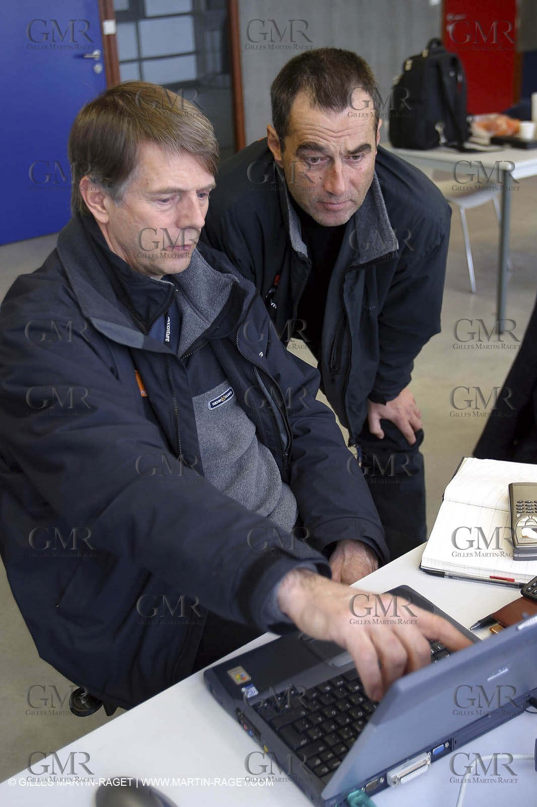 Orange II - Trophée Jules Verne 2004 -  Roger Nilson