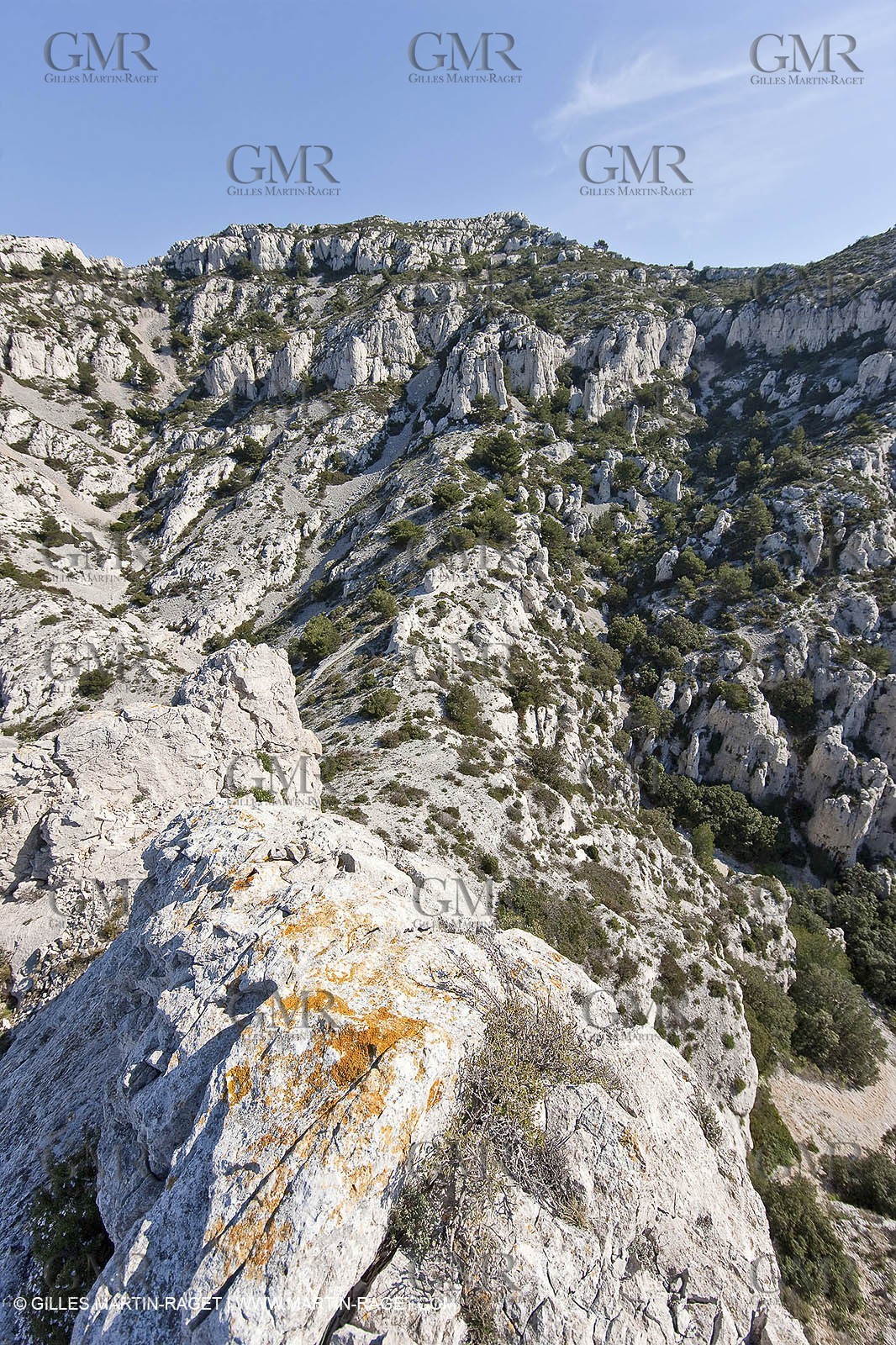 18 04 2009 - Marseille (FRA, 13) - Les Calanques- Col St Michel and sommet de Marseilleveyre