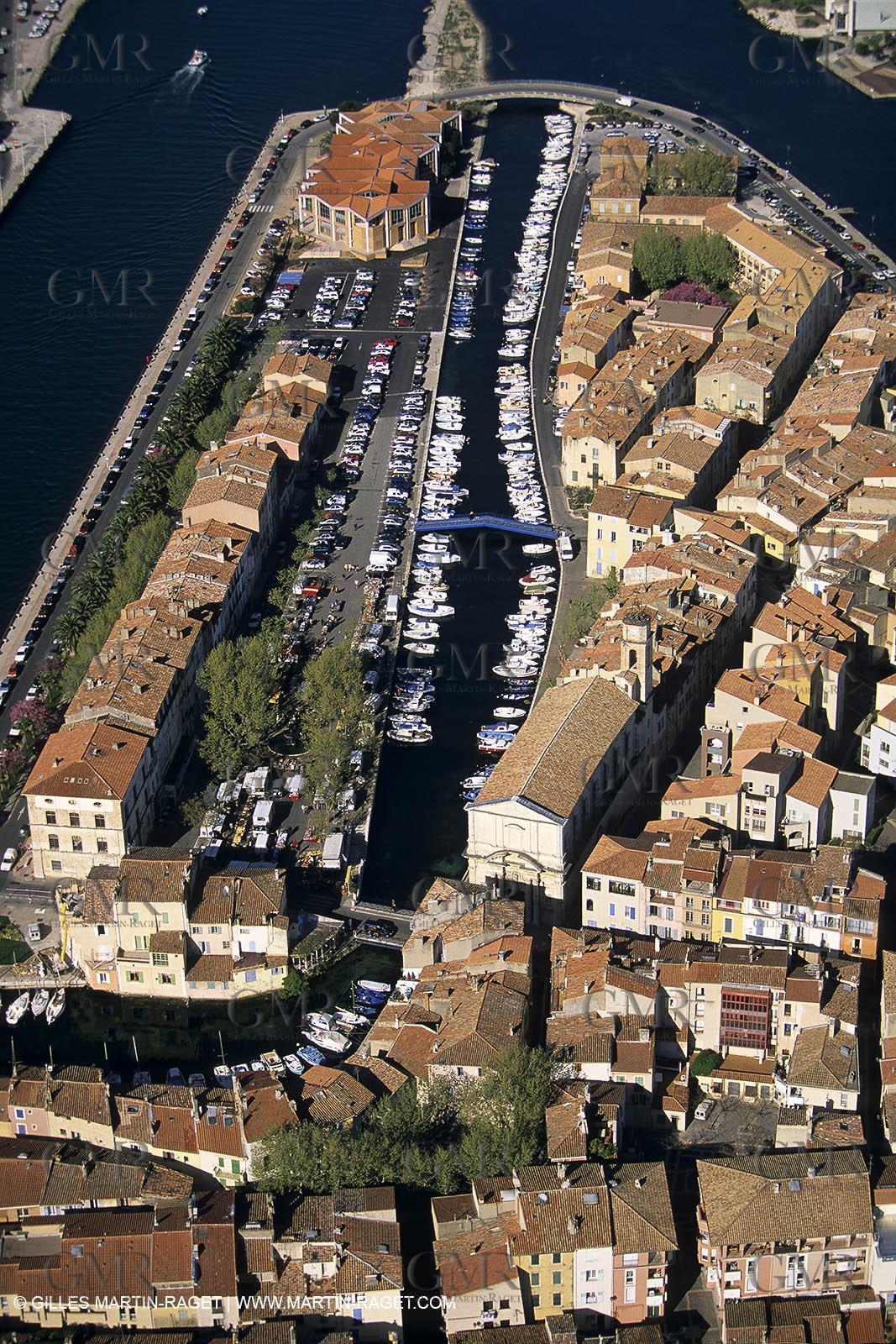 Berre Lake (FRA,13) - Martigues
