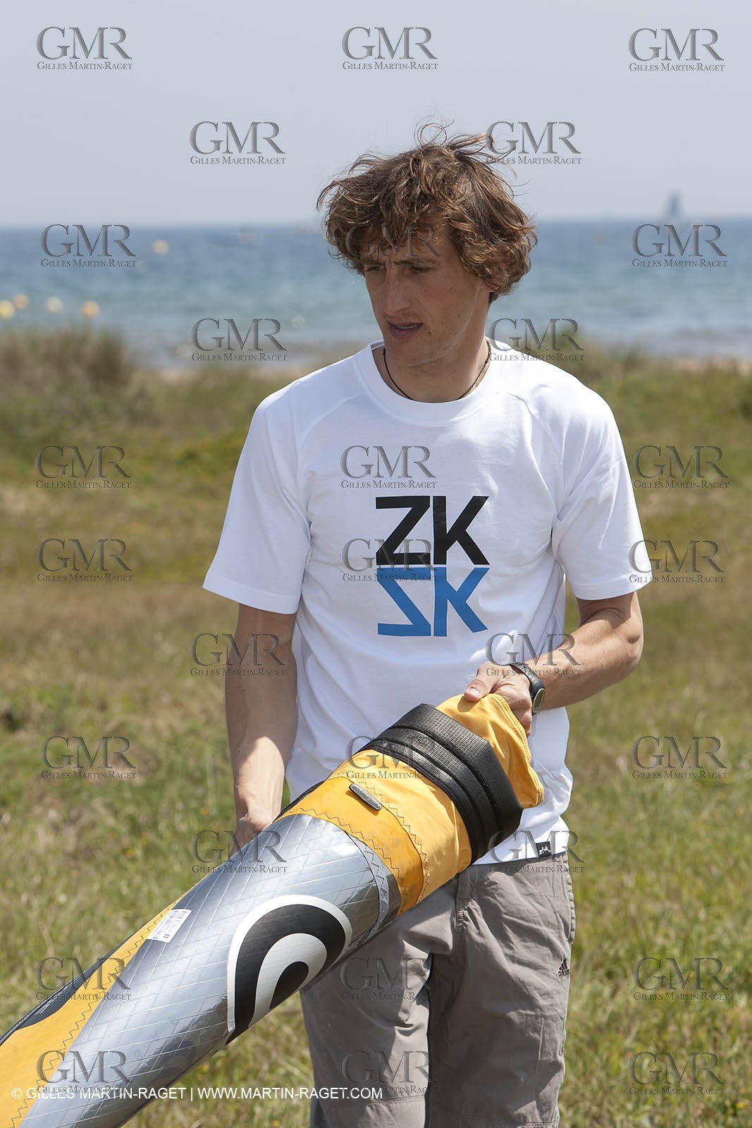 20 04 2010 - Hyères (FRA,83) - SOF 2010 - ZHIK Team - RSXmen - Julien Bontemps