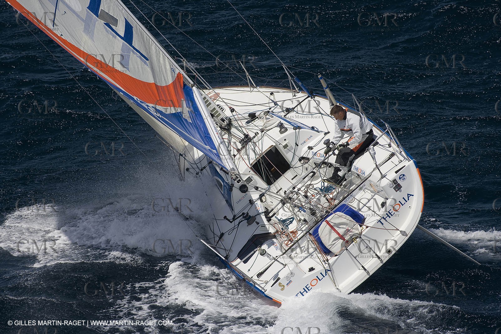 06-26-2007 - FIGARO II - THEOLIA - Skipper : Robert Nagy - Training off Marseille (south France) with strong wind conditions