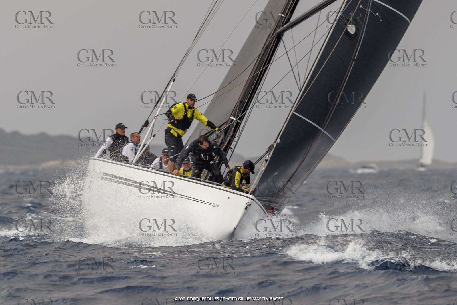 19 06 2024, Porquerolles Island (FRA), Championnat du monde des 12 m JI 2024, Race Day 1