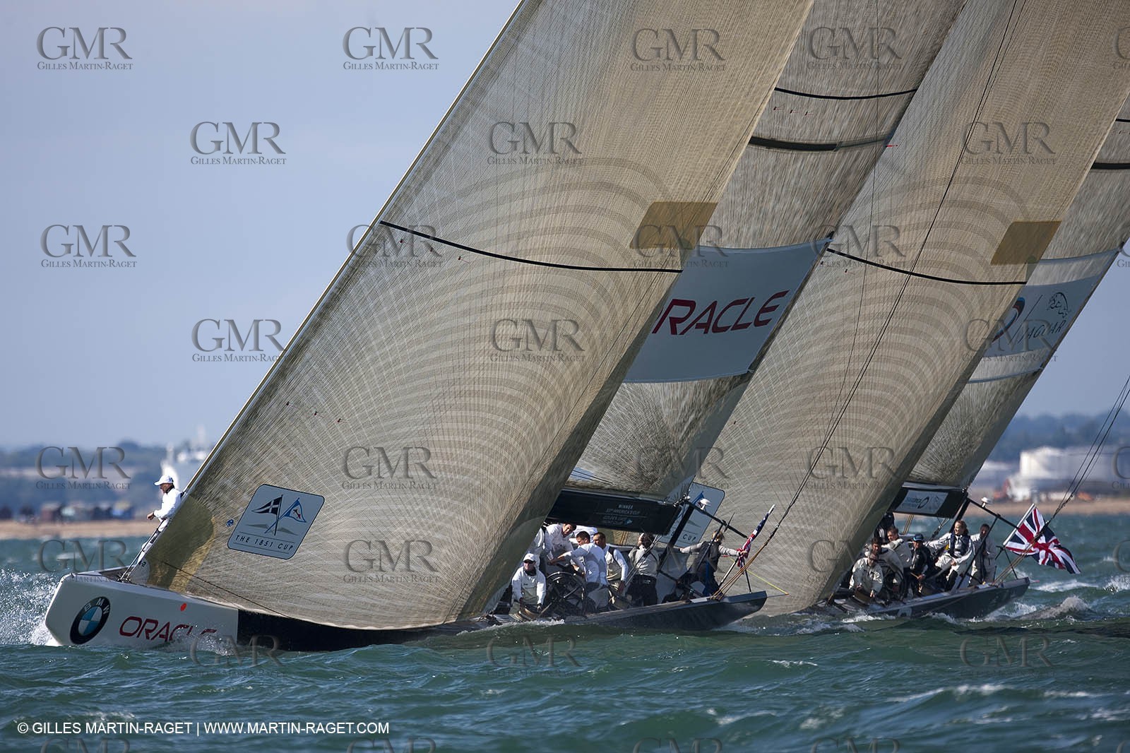 03 08 2010 - Cowes (UK, IOW) - The 1851 Cup -  BMW ORACLE Racing - Day 1.