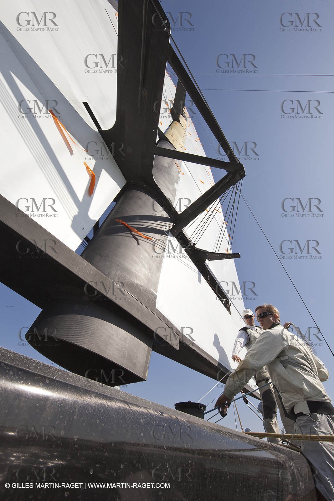 19 11 2009 - San Diego (USA, CA) - 33rd America's Cup - BMW ORACLE Racing - Wing trials, Day 6