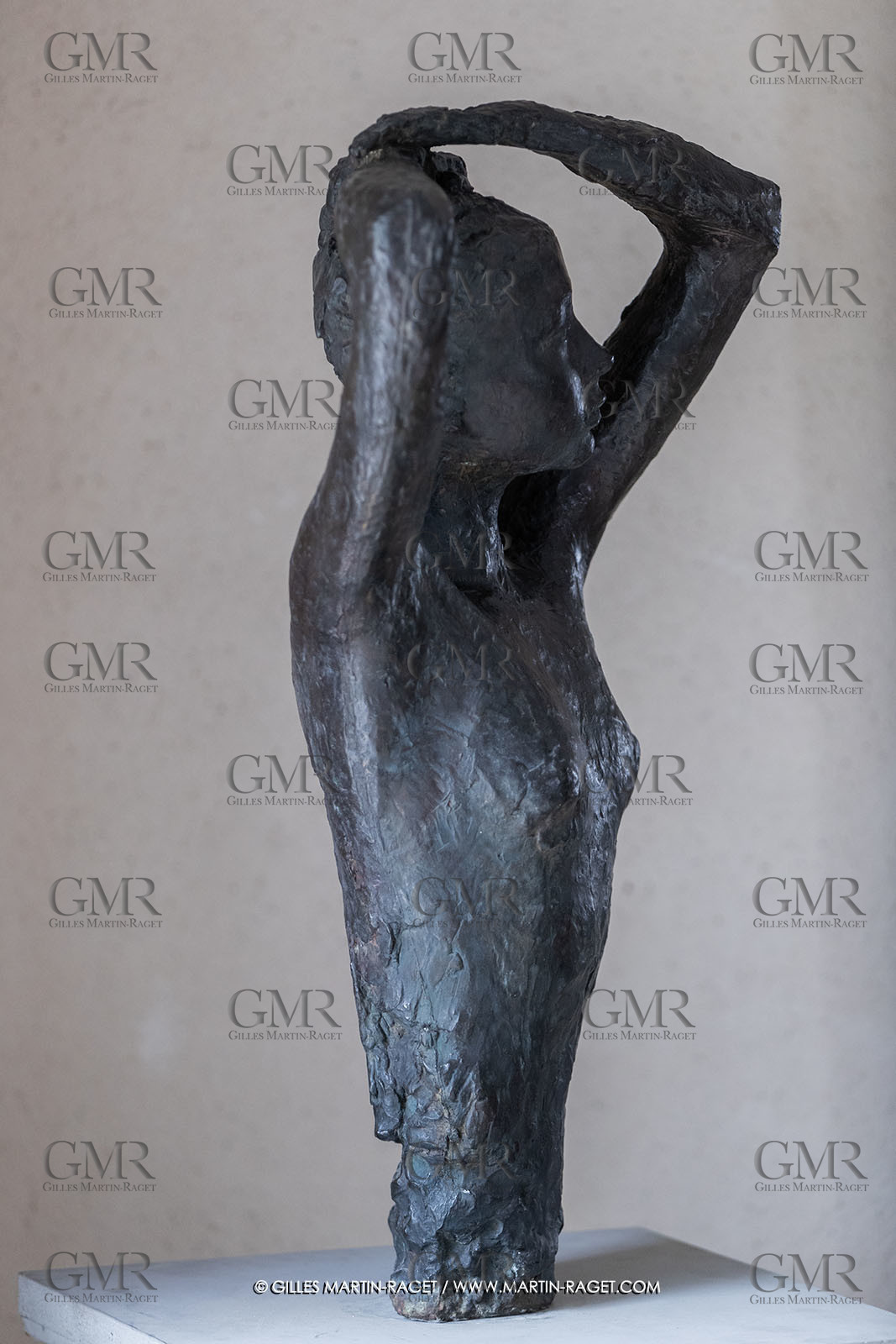 01 06 2023, St Rémy de Provence, Oeuvre de Germaine Richier, Sava Alexandra 1944, bronze patiné foncé, Exemplaire d'exposition, fondeur : Susse, Paris, 82,5 x 50 x 37 cm, collection famille Germaine Richier