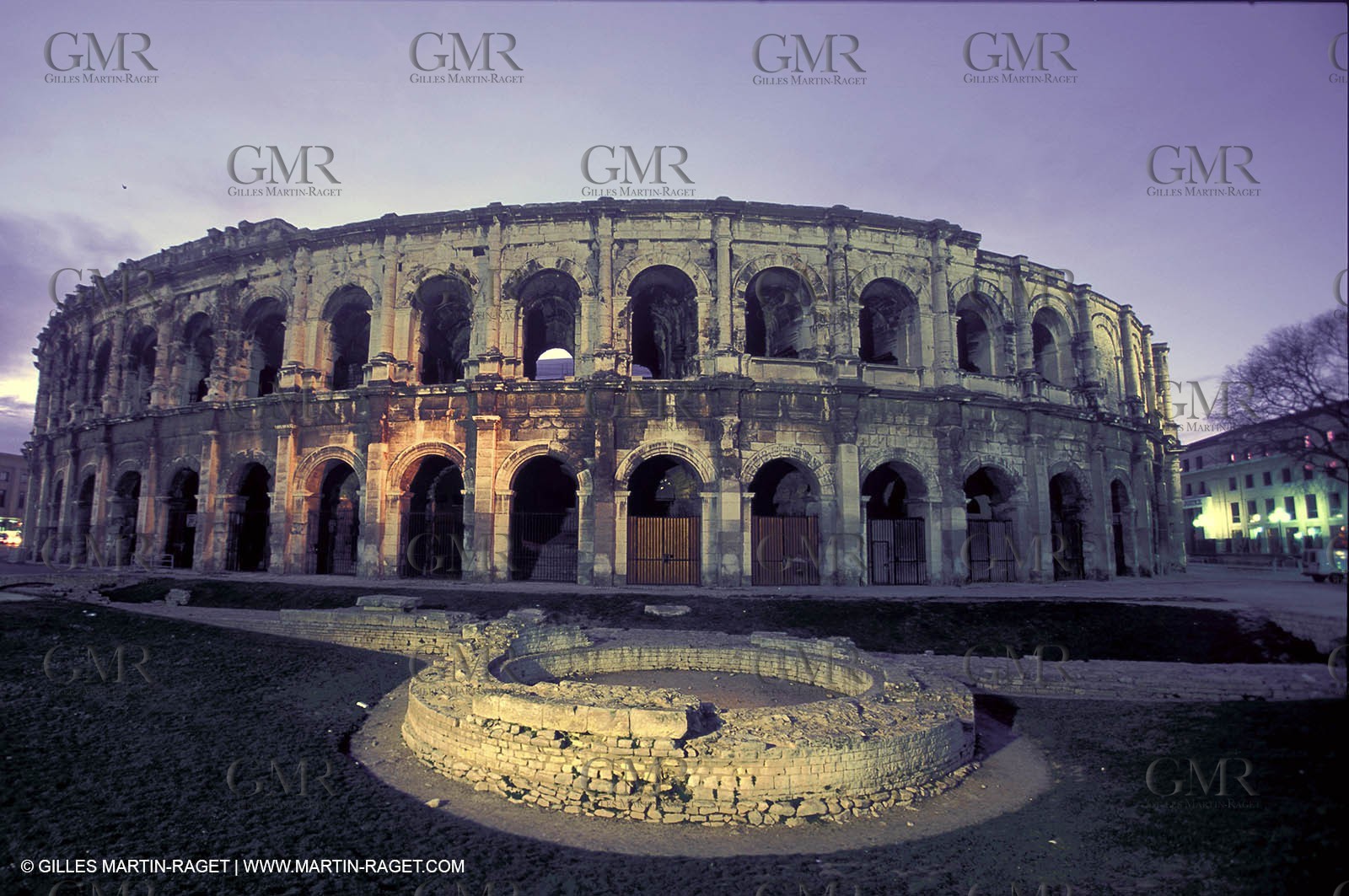 Nîmes - Arenas