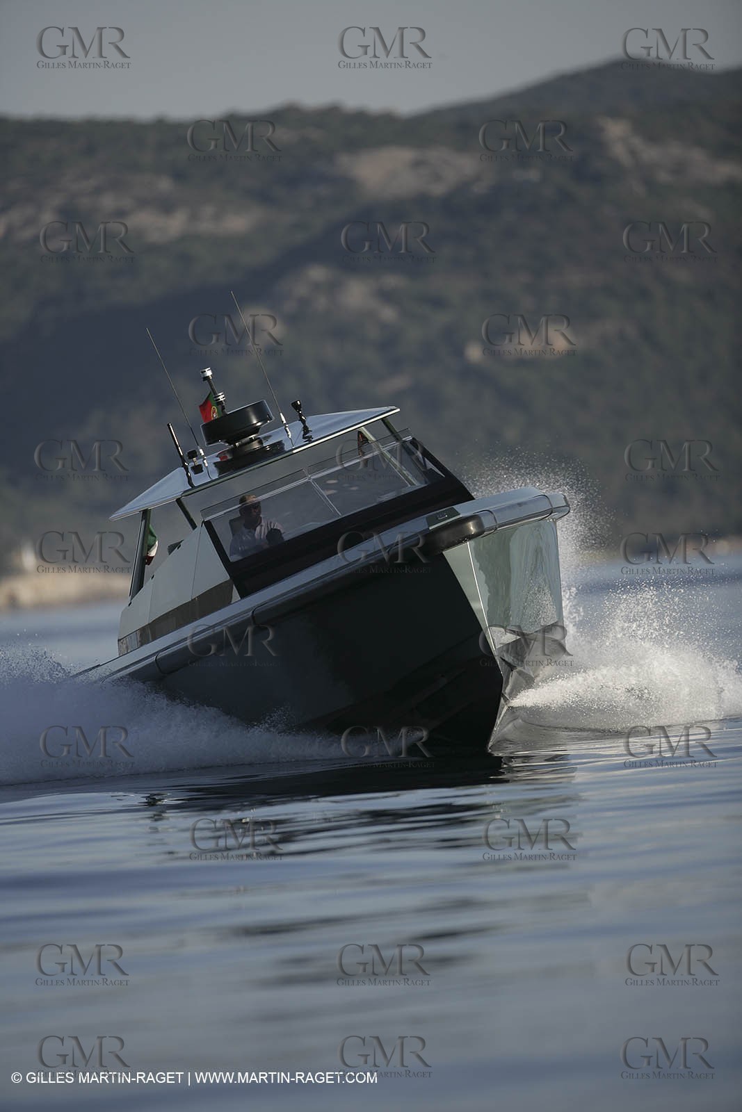 16 07 2007 - Portisco (Italie, Sardaigne) - Wally Power 47, 2007 version