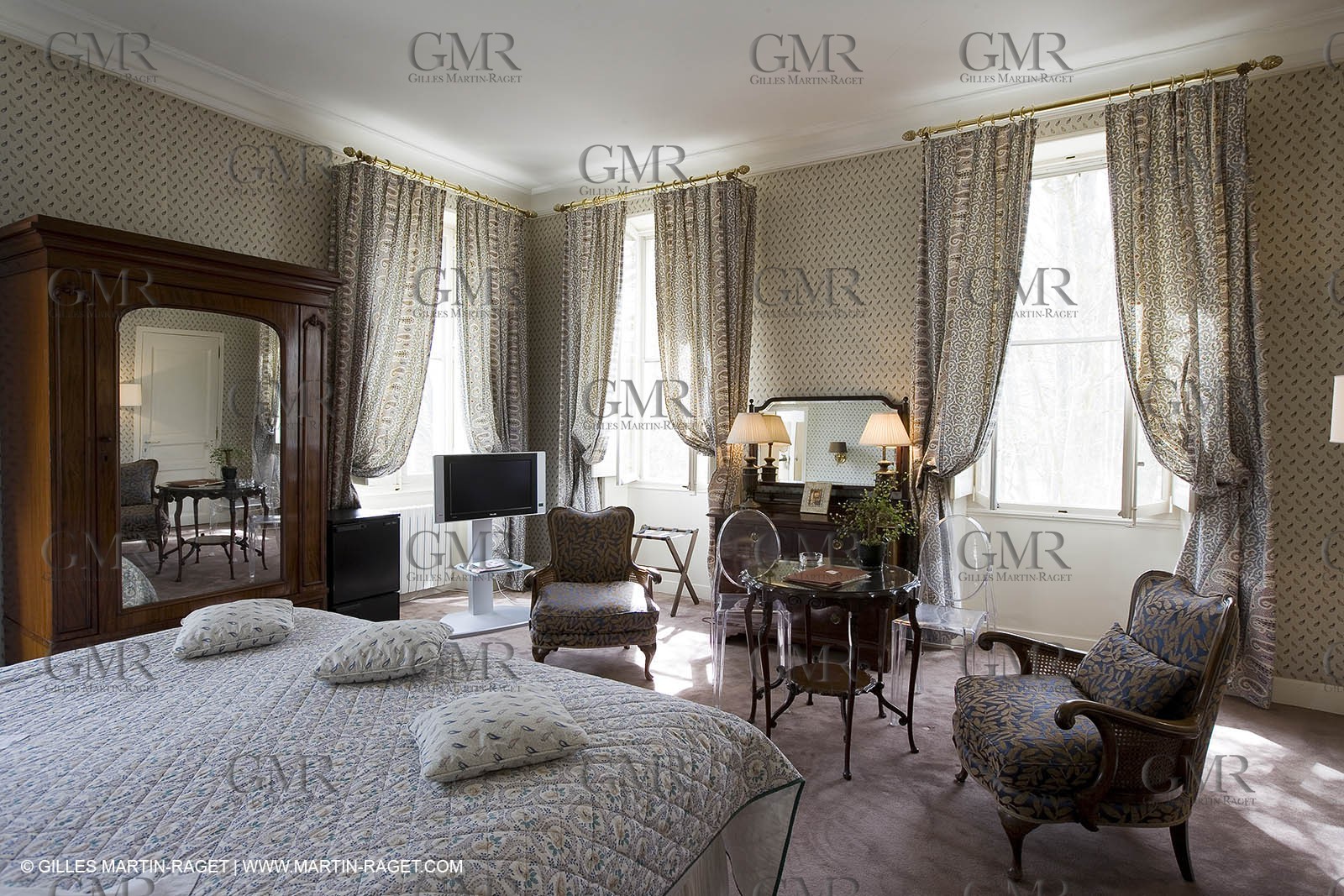 26 03 08 - Saint Rémy de Provence (FRA,13) - Chateau des Alpilles