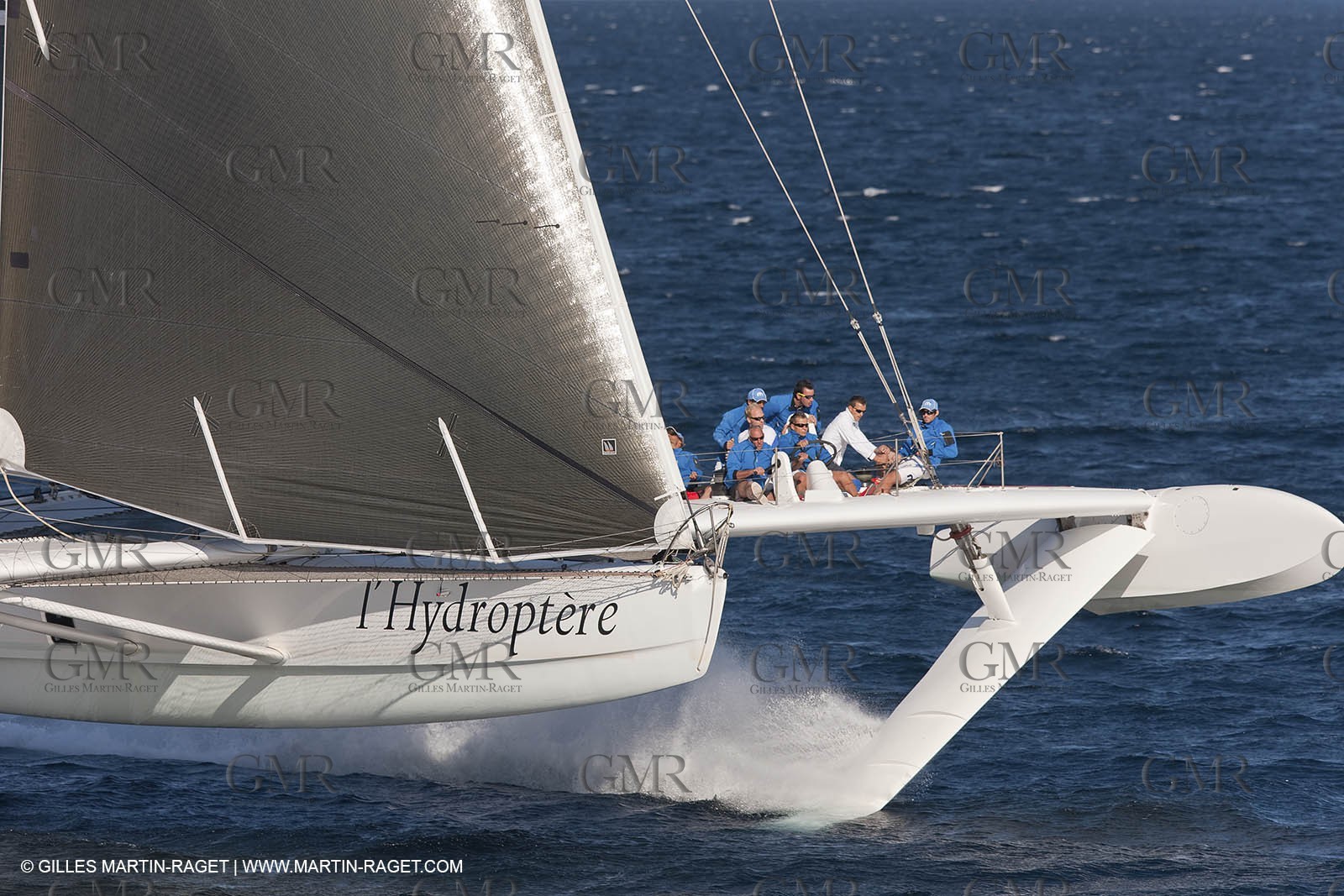 05 09 2009 - Hyères (FRA, 83) Hydroptère beat the overal sailing speed record with a run at 51,36 knts ( subjet to ratification by WSSRC)