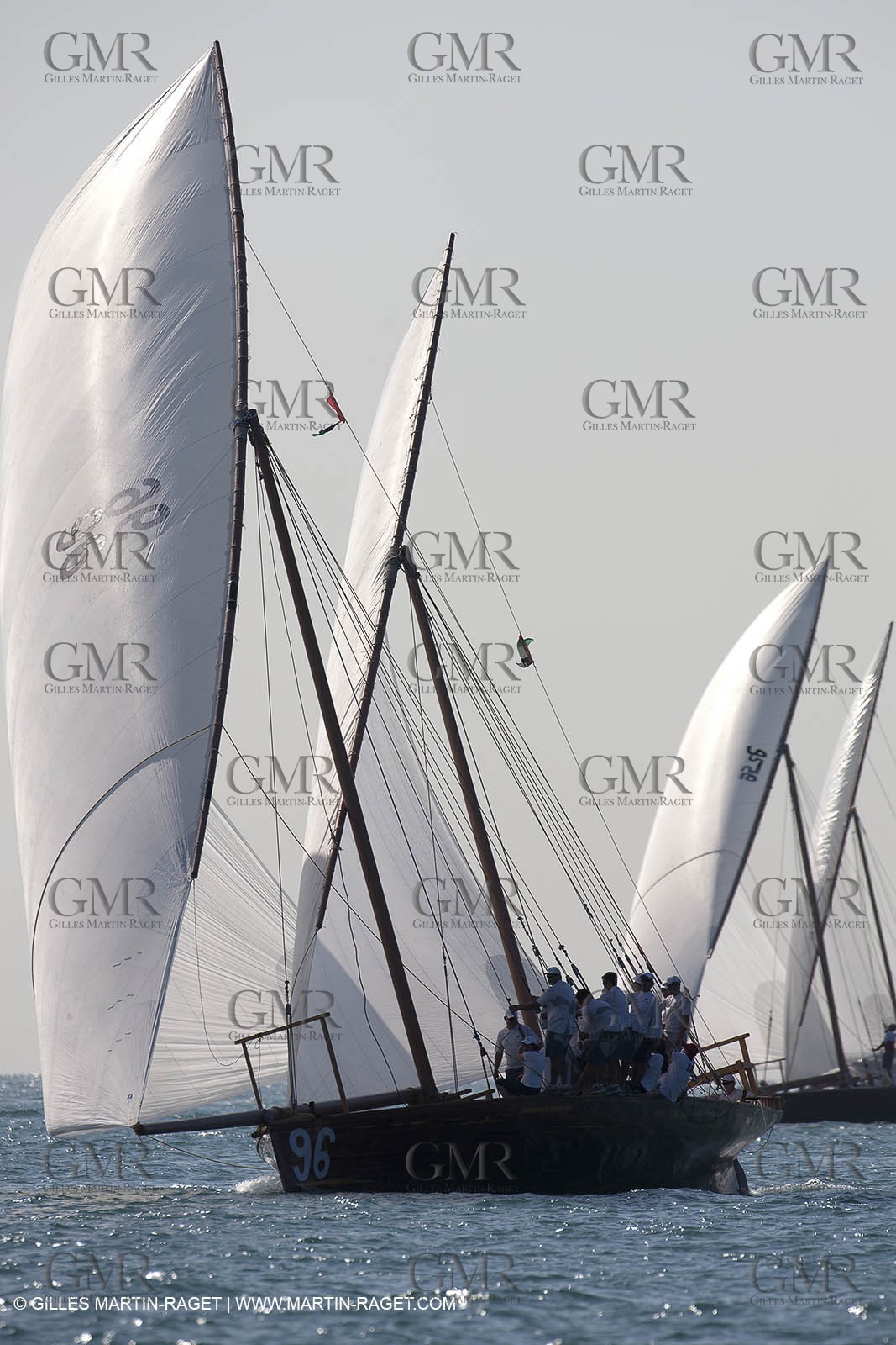 20 11 2010 - Dubai (UAE) - Dubai Louis Vuitton Trophy - Traditionnal dhow races for competing teams