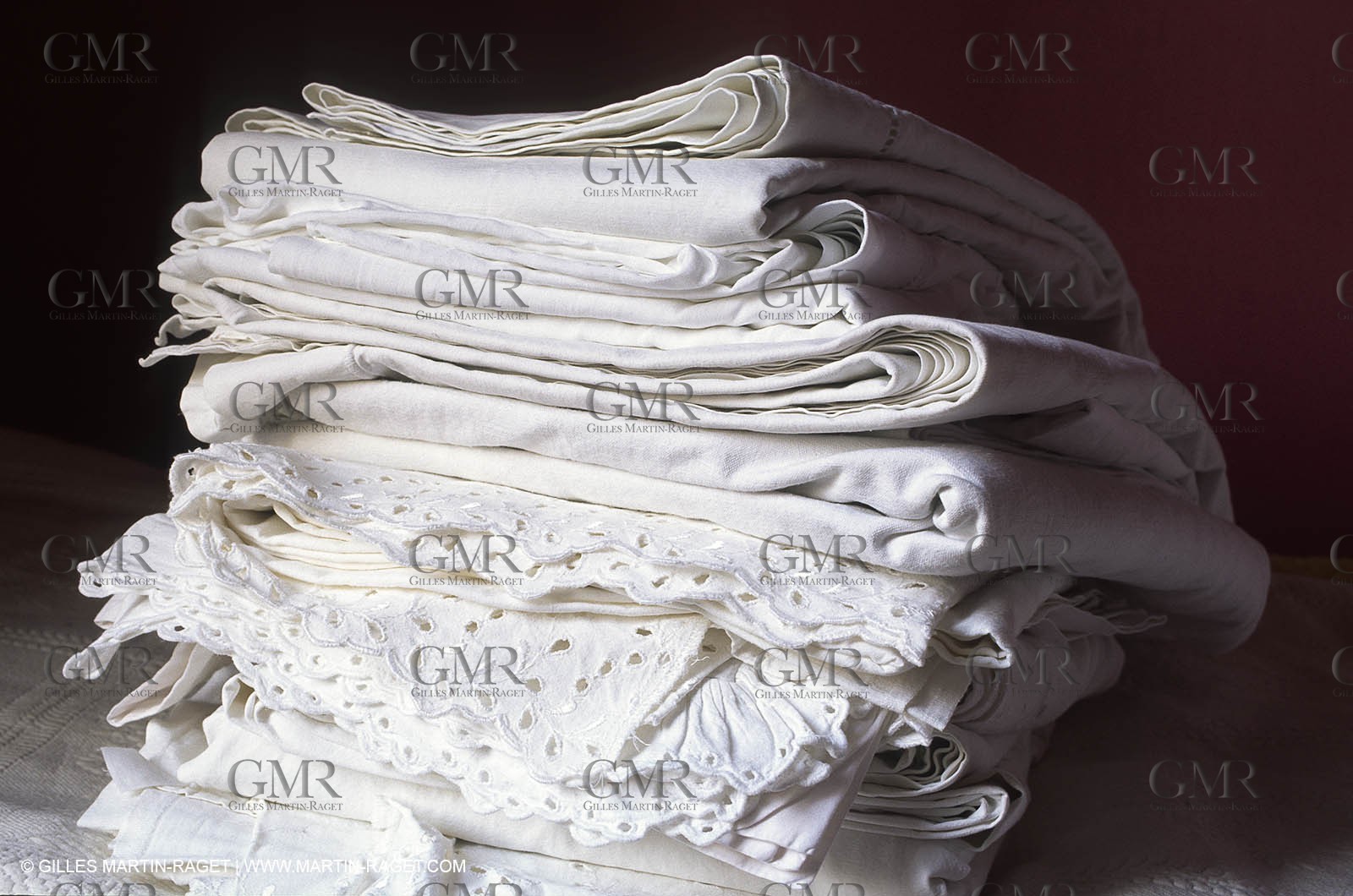 Bouches du Rhône, (FRA,13), Household linen