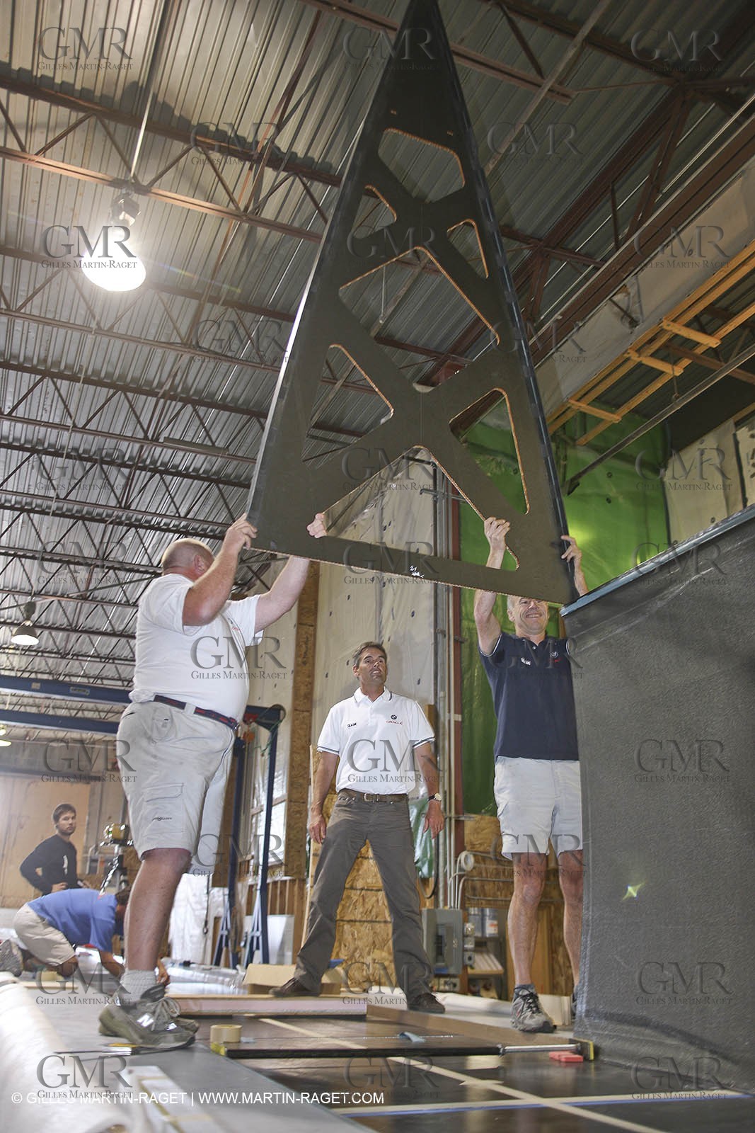 04 08 2009 - Anacortes (USA,WA)-33rd America's Cup - BMW ORACLE Racing - Wing construction at Core Builders