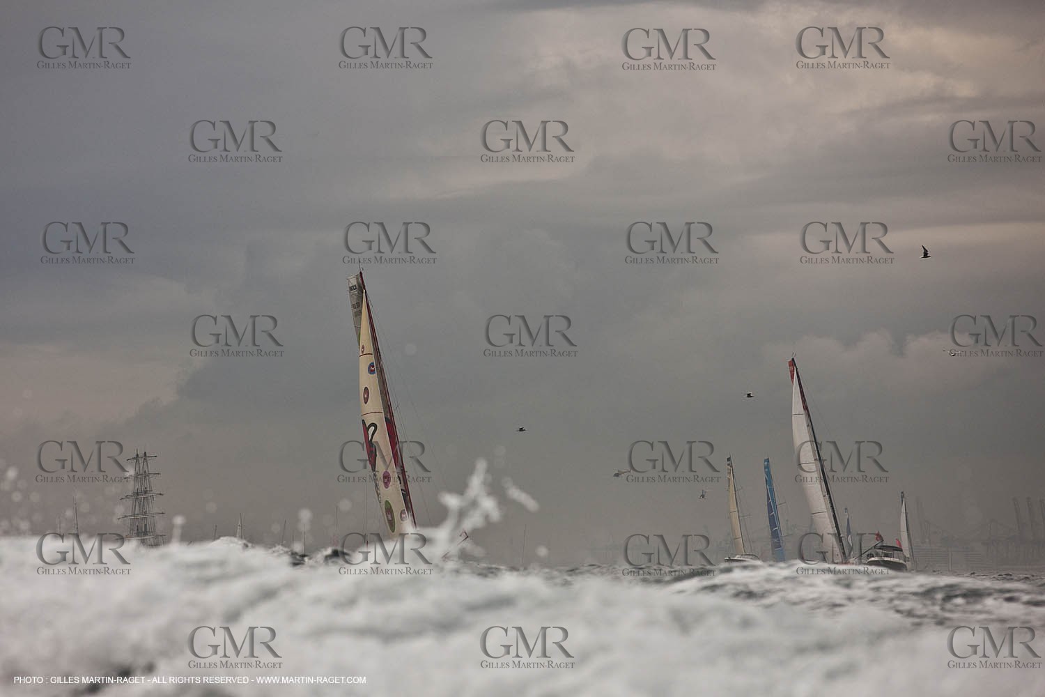 31 12 2010 - Barcelona (ESP) - Barcelona World Race 2010l - Start