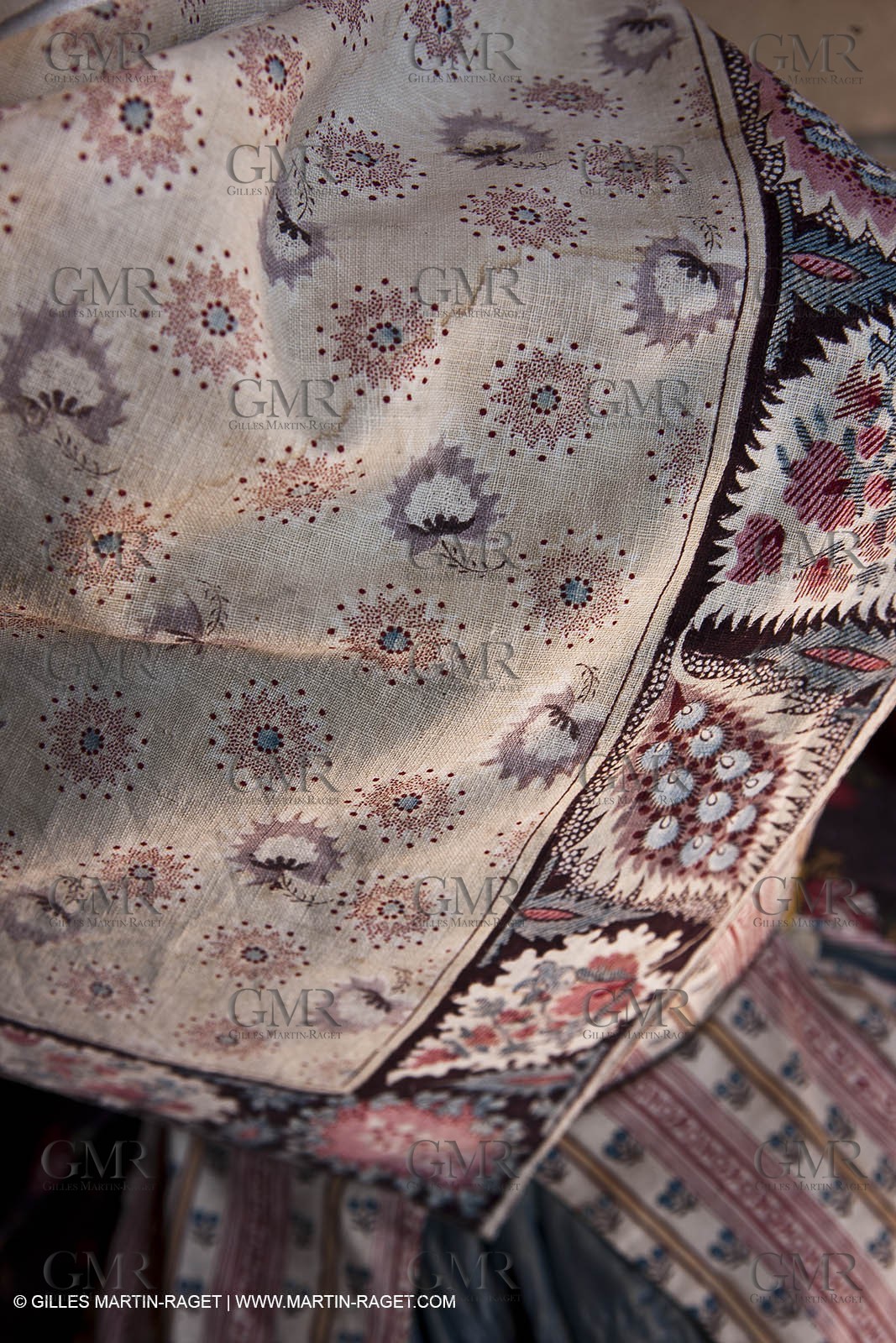 30 06 2011 - Toulon (FRA,83) - Villa Rosemaine - Indiennes sublimes exhibition