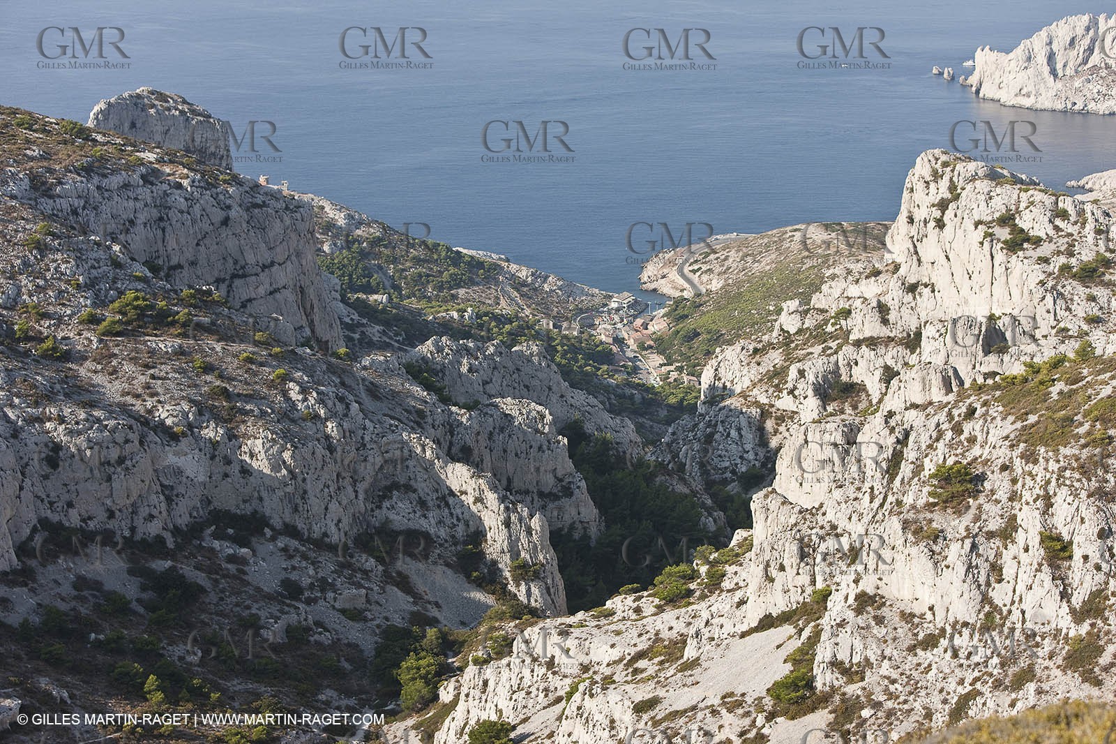 10 09 2009 - Marseille (FRA, 13) - Les Calanques - Massif de Marseilleveyre - Vallon de Mougranier - Vallon Saint Michel