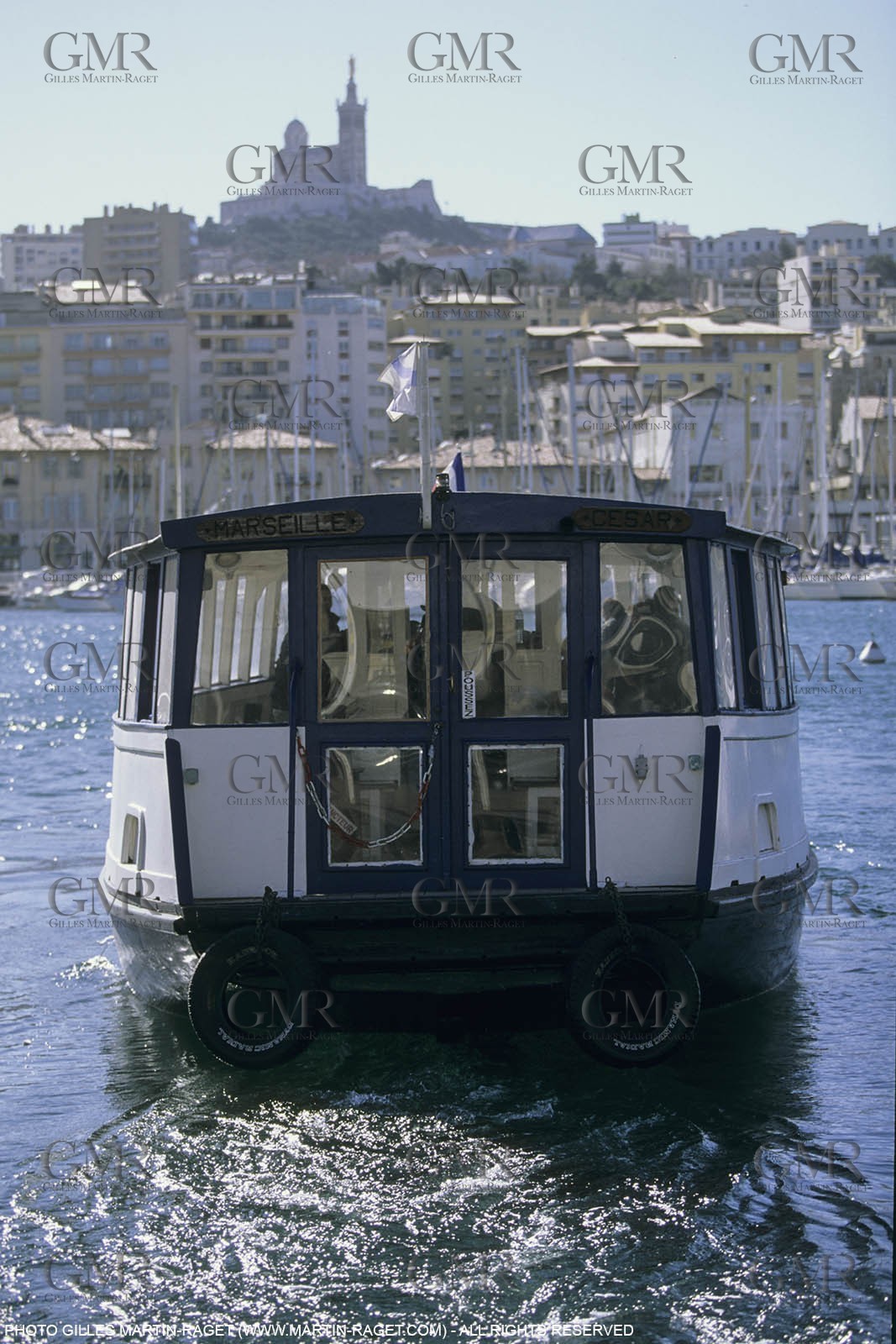 France, Provence, Marseille, Port de commerce, opérations portuaires, métiers de la mer