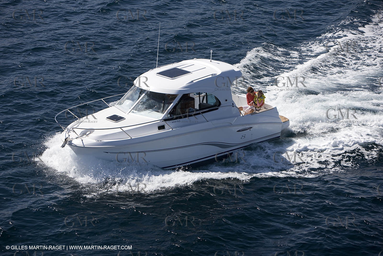15 04 2008 - Porquerolles (Fra, 83) - Beneteau - Antares 8