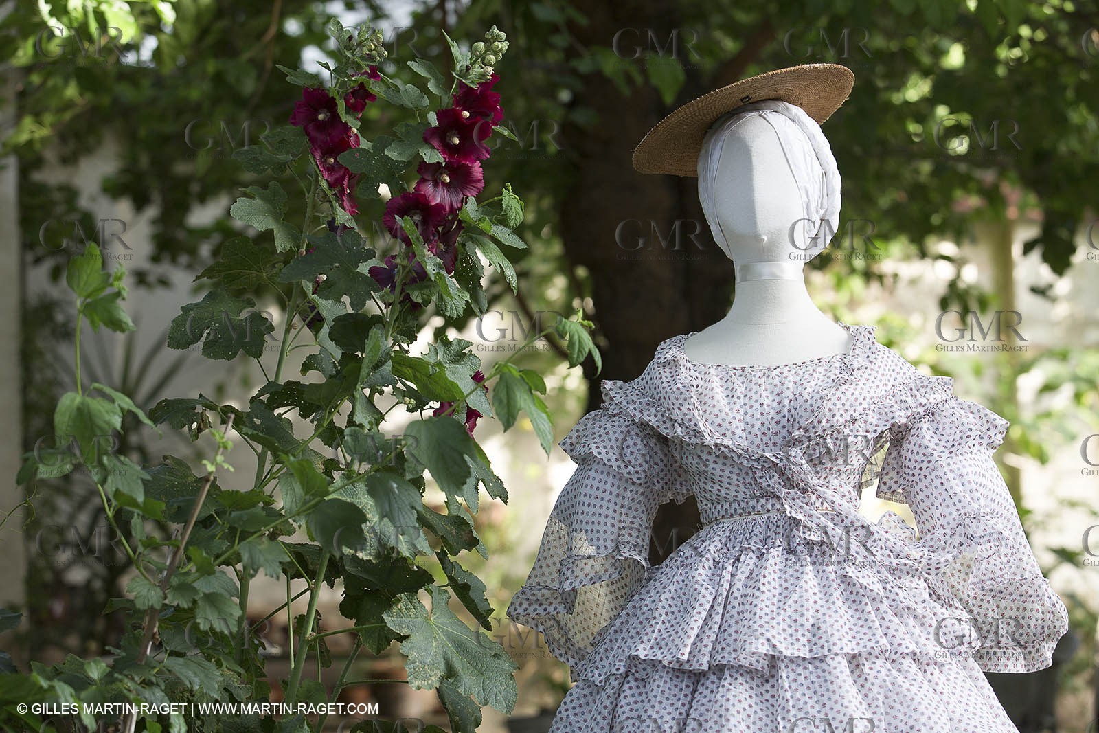 06 07 2012, Toulon (FRA,83), Villa Rozemaine, exhibition 'Fashion Dresses