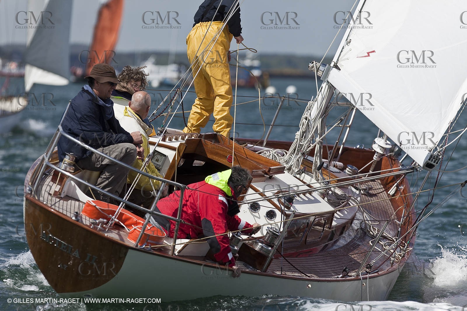 01-05-10 - Le Bono (FRA,56) - Regate Classique -Acteia II - Maica