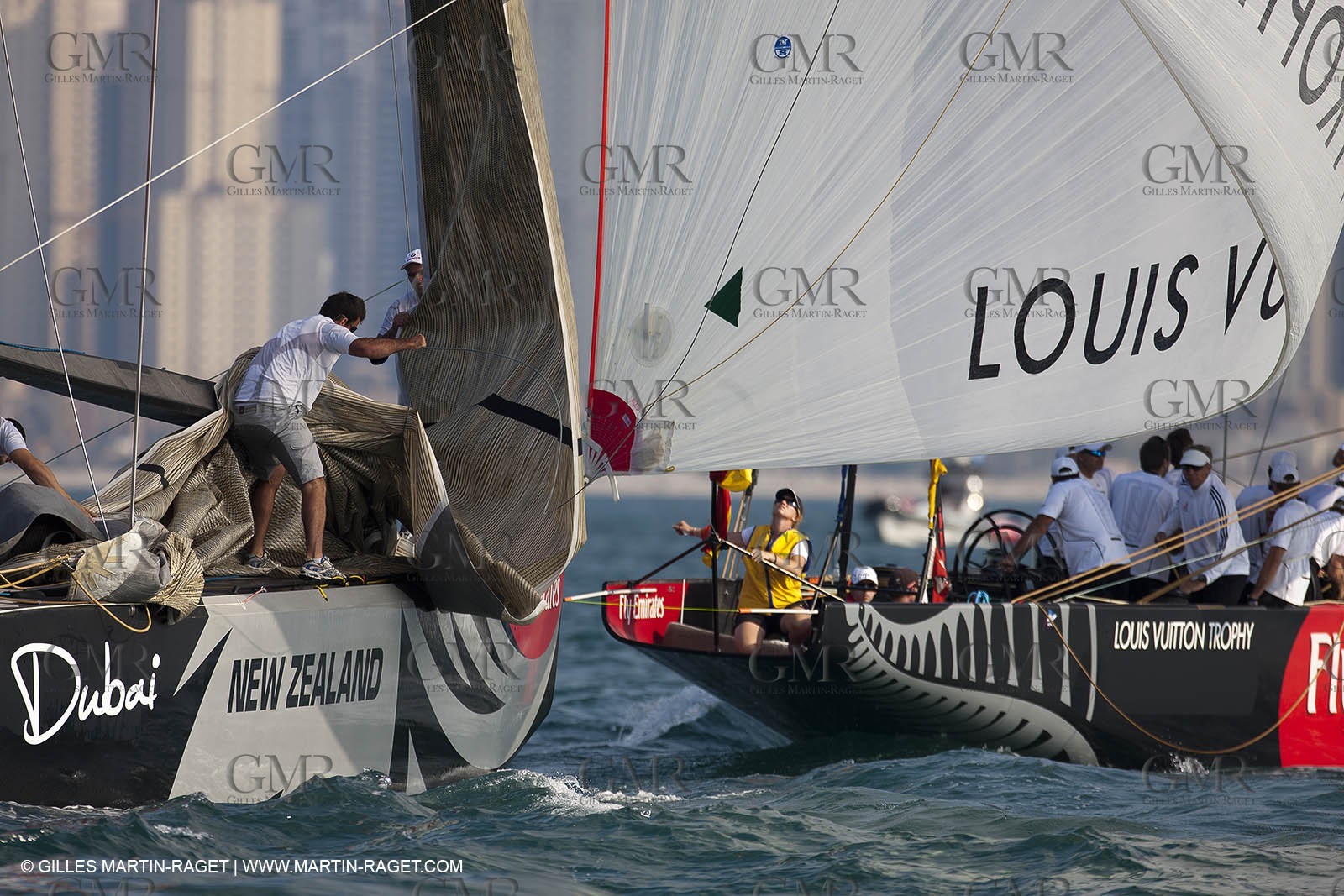 21 11 2010 - Dubai (UAE) - Dubai Louis Vuitton Trophy -  Round 2 - BMW ORACLE Racing