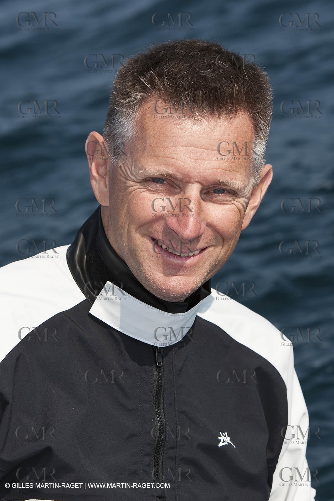 20 04 2010 - Hyères (FRA,83) - SOF 2010 - Zhik Team - Robert Nagy