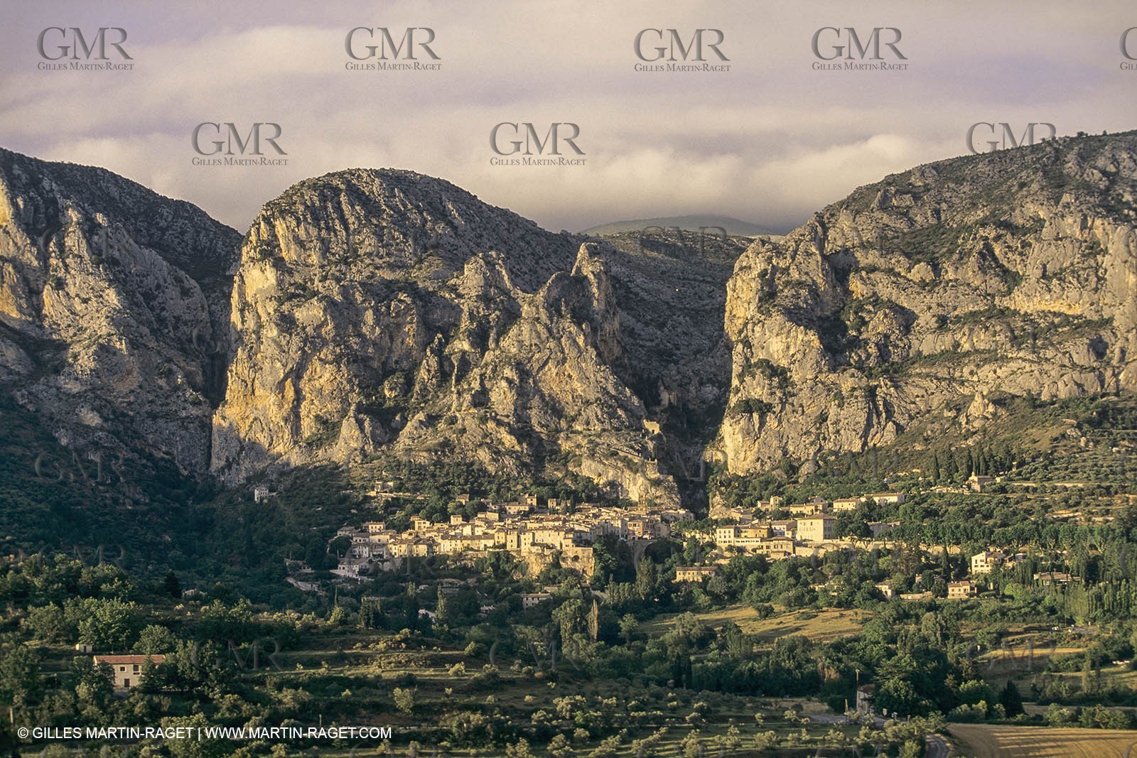 France, Provence, Gorges du Verdon, Moustiers Sainte Marie