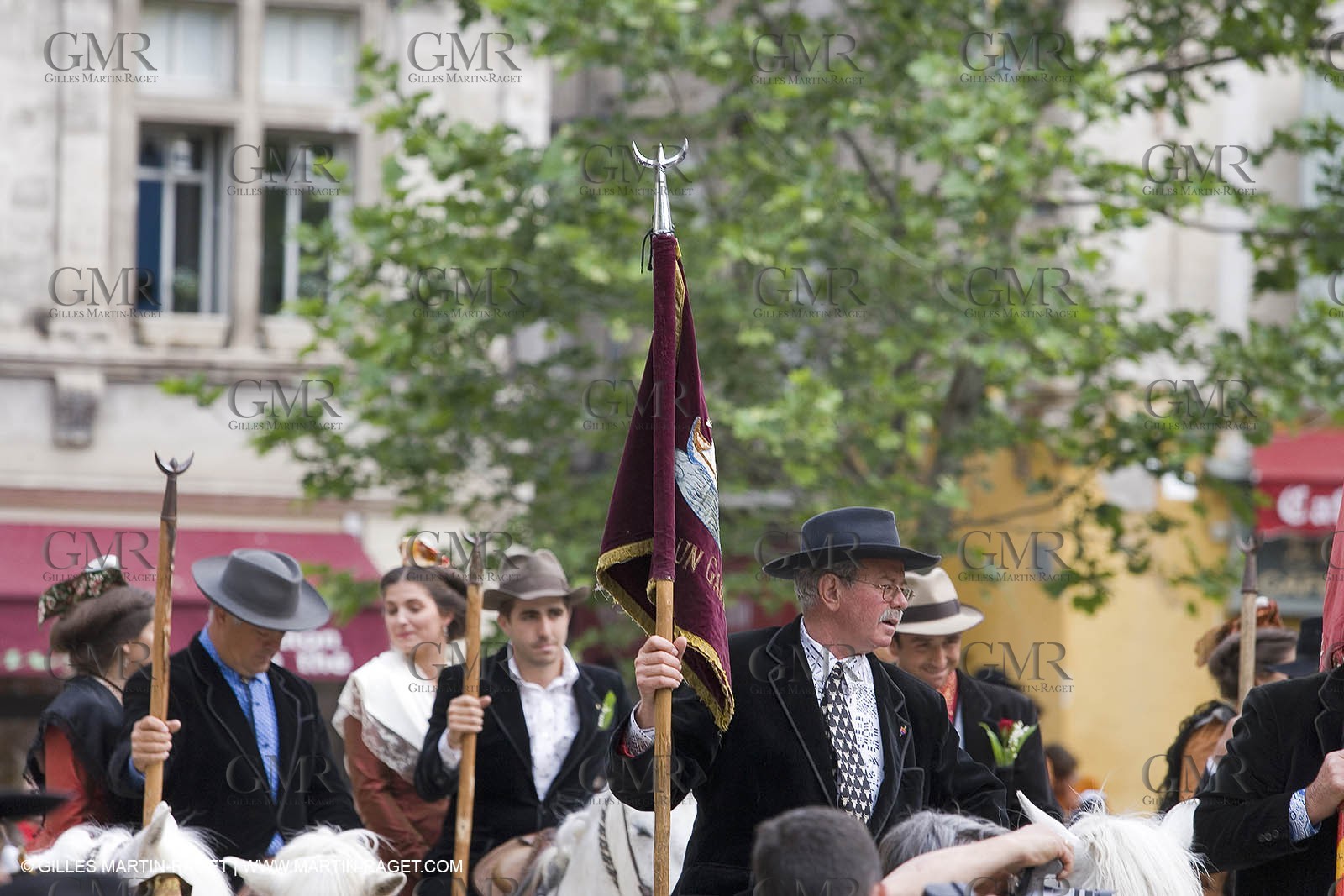 Arlésiennes en costume - Fête des Gardians - Arles