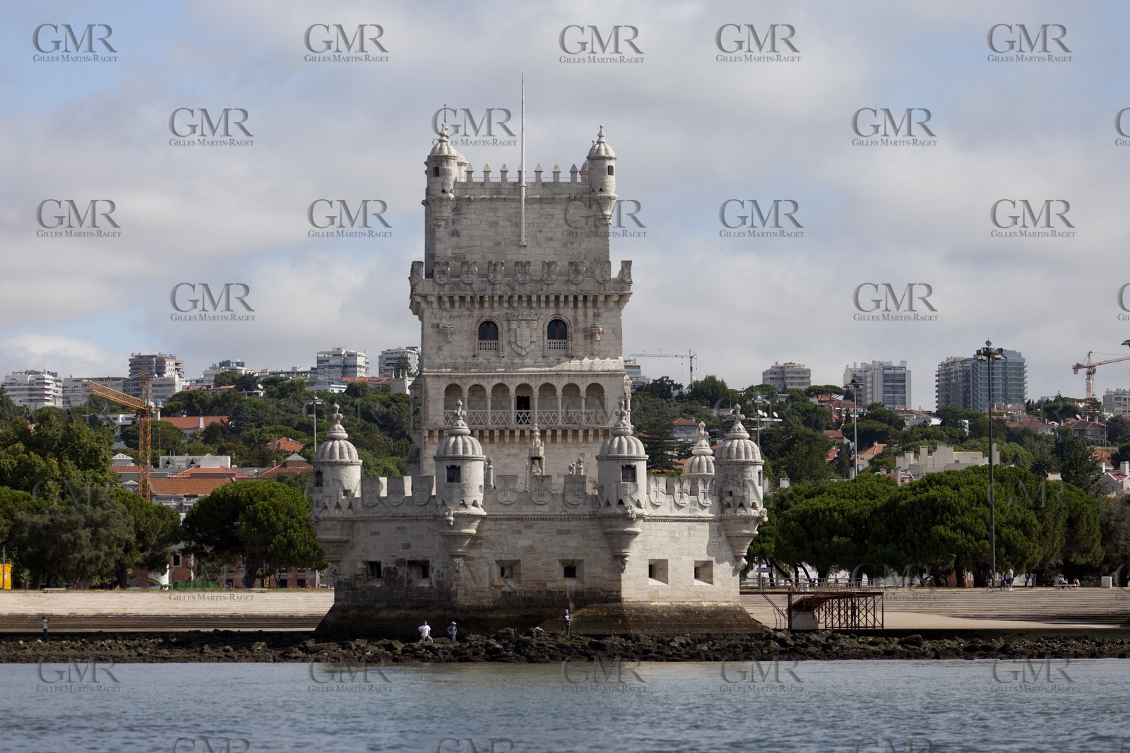 16 07 2011 - Cascais (POR) - 34th America's Cup - AC World Series - Cascais 2011 - Team Korea launch and shakedown