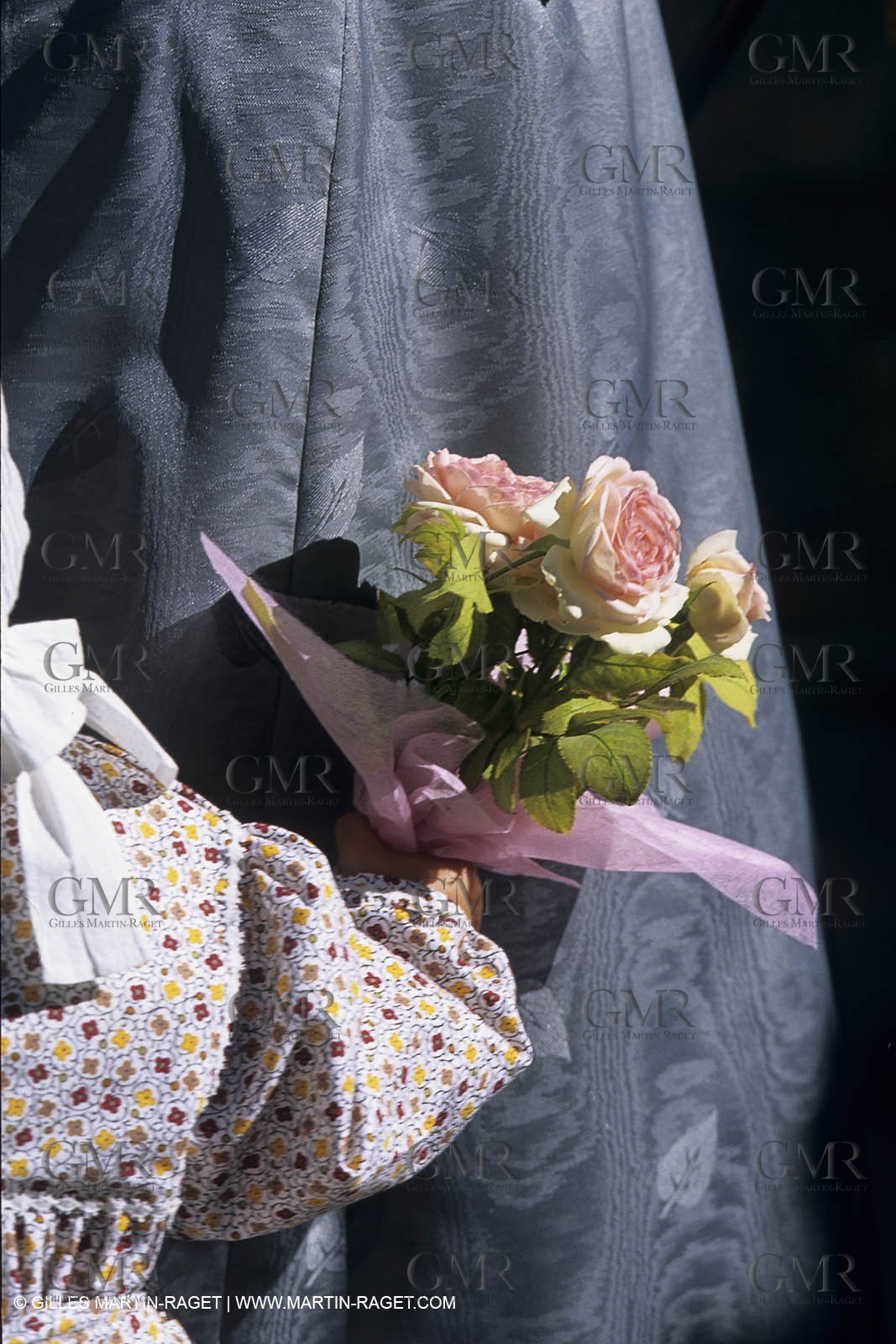 Arles (FRA,13) - Costume from Arles Fest