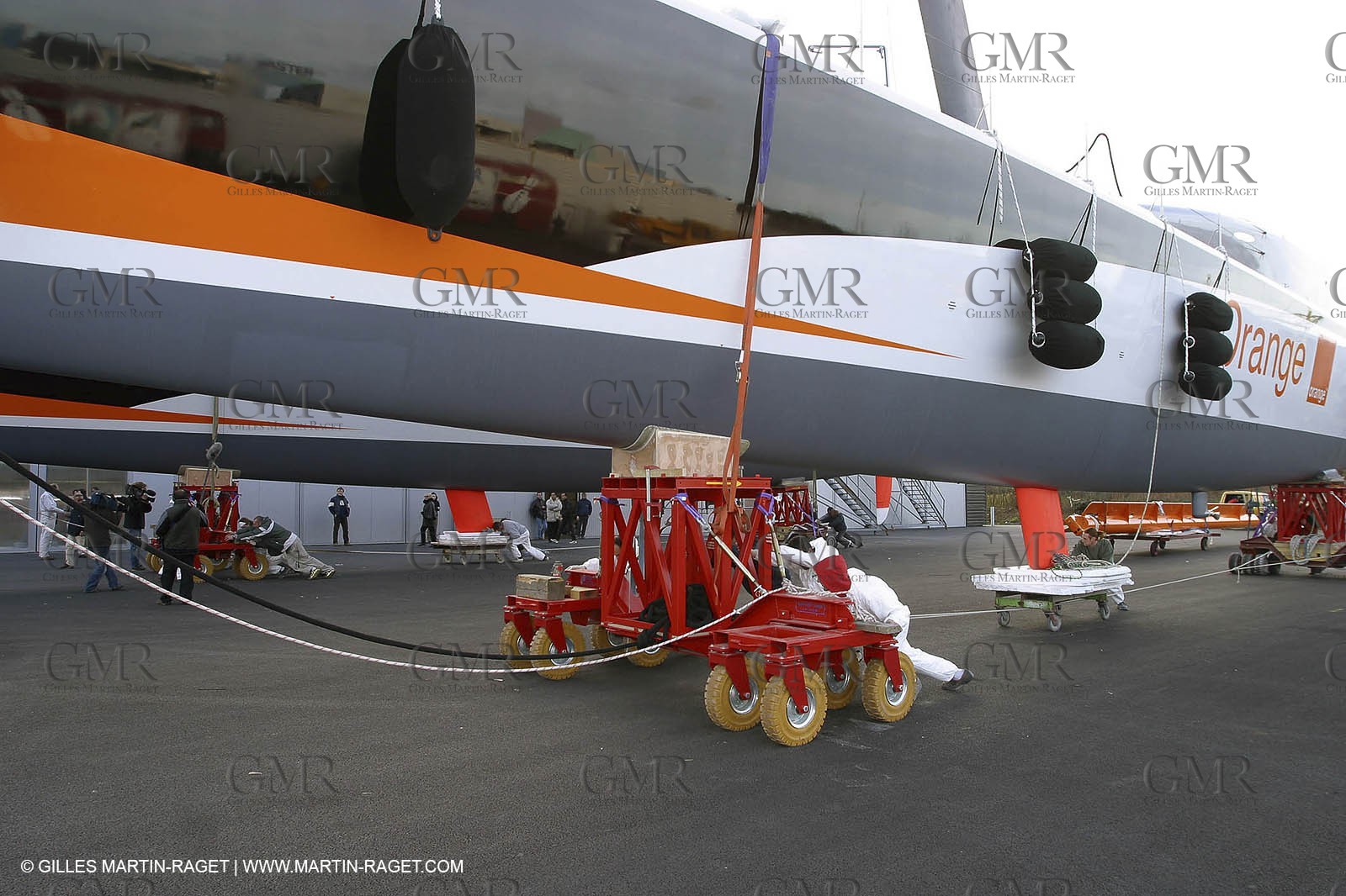 Vannes - Chantier Multiplast - 1ère Mise à l'eau Orange II