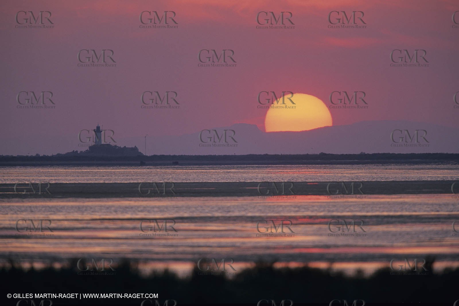 Phres, balises, semaphores, lighthouses, semaphoruses,