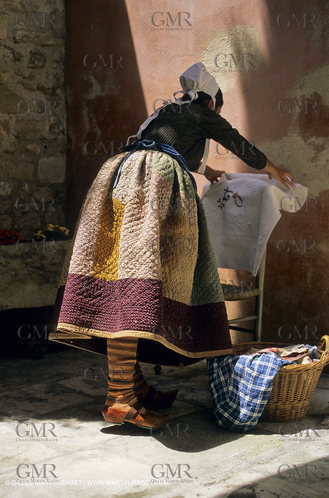 Boutis - Piqués - costumes provençaux - Musée Souleïado - Tarascon (Fra,13)