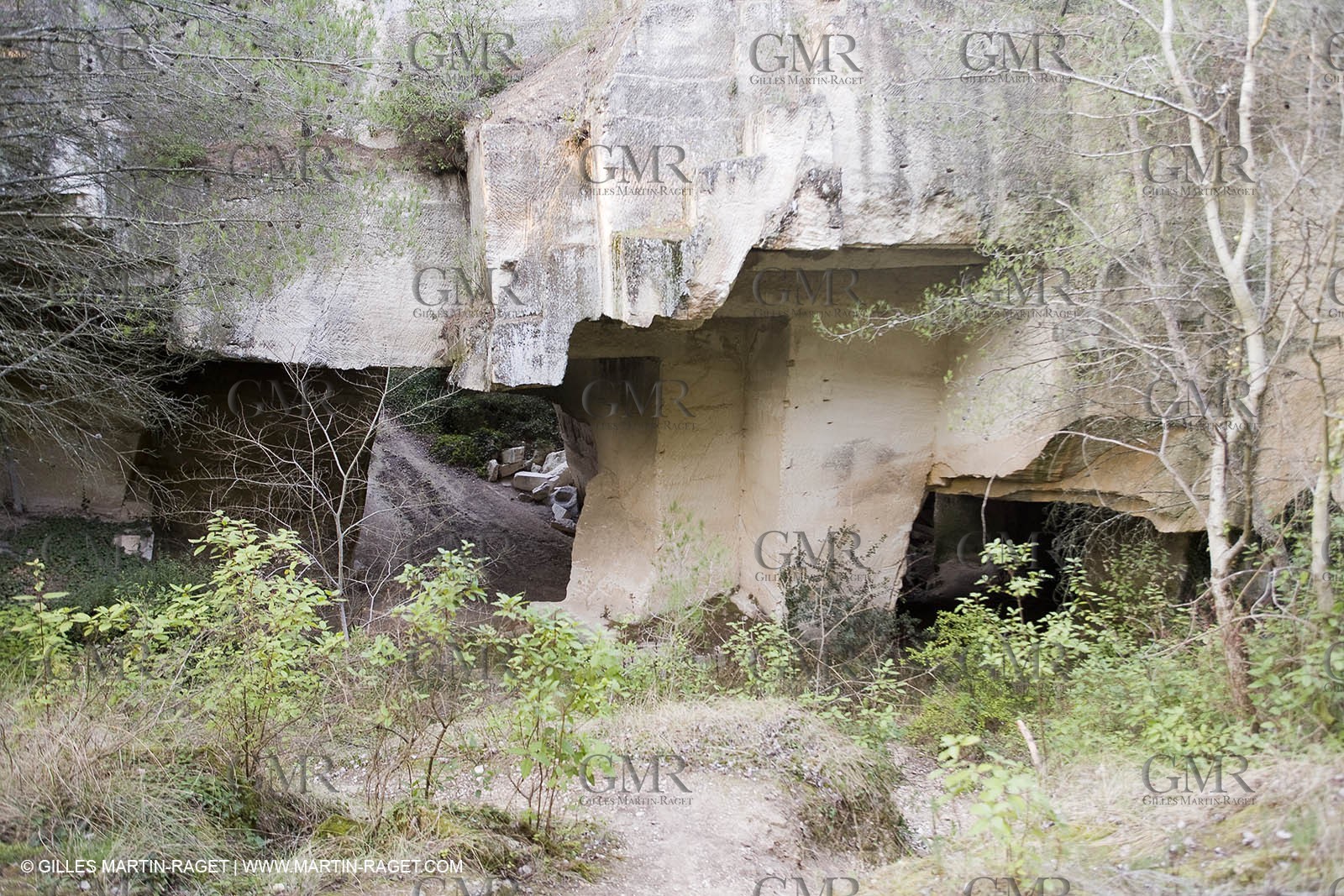22 02 2008 - Saint Rémy de Provence (FRA, 13) - Alpilles hills landscapes