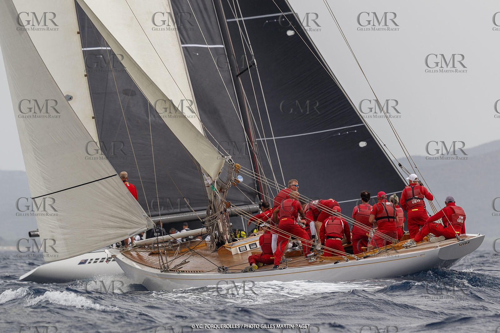 19 06 2024, Porquerolles Island (FRA), Championnat du monde des 12 m JI 2024, Race Day 1