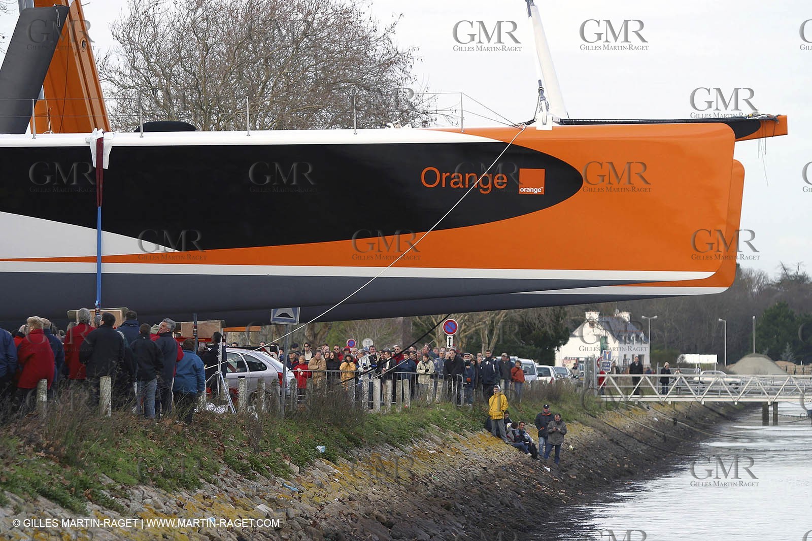 Vannes - Chantier Multiplast - 1ère Mise à l'eau Orange II