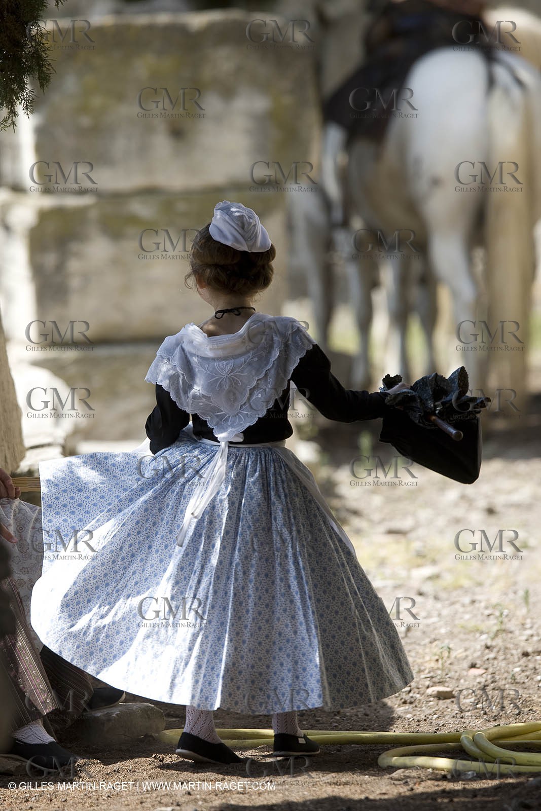 06 07 08 - Arles (FRA, 13) - Traditional costume of Arles fest