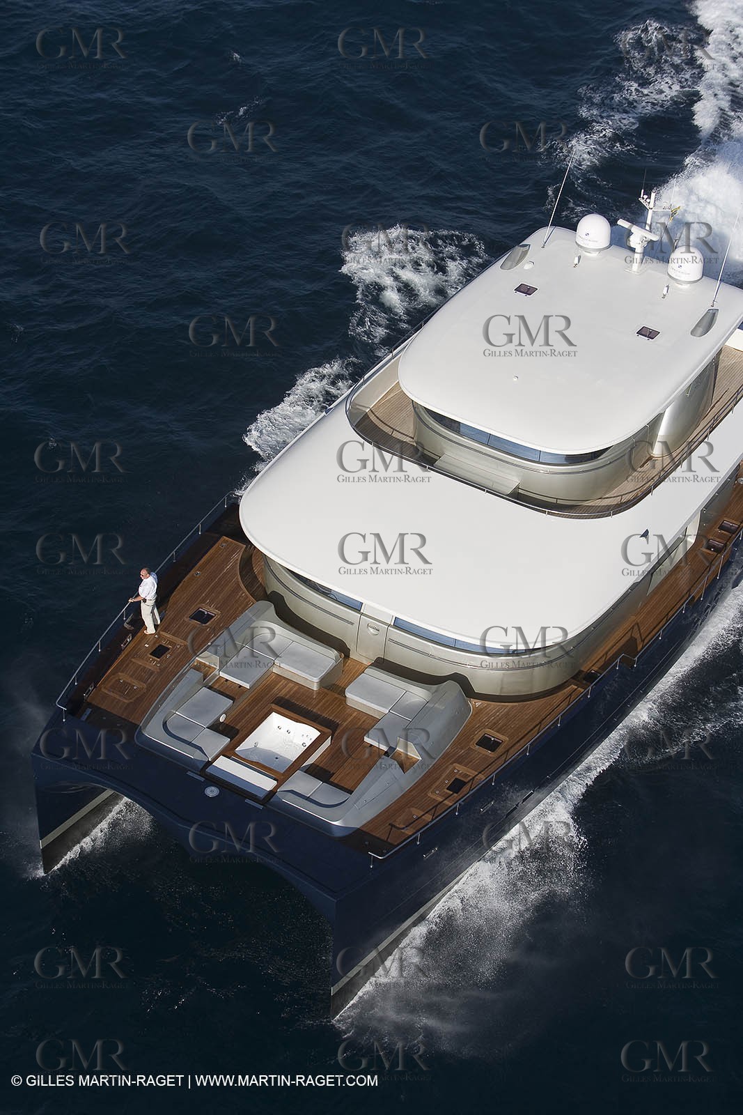 13-07-07 - La Ciotat (FRANCE) - MotorYacht - Chantier H2X