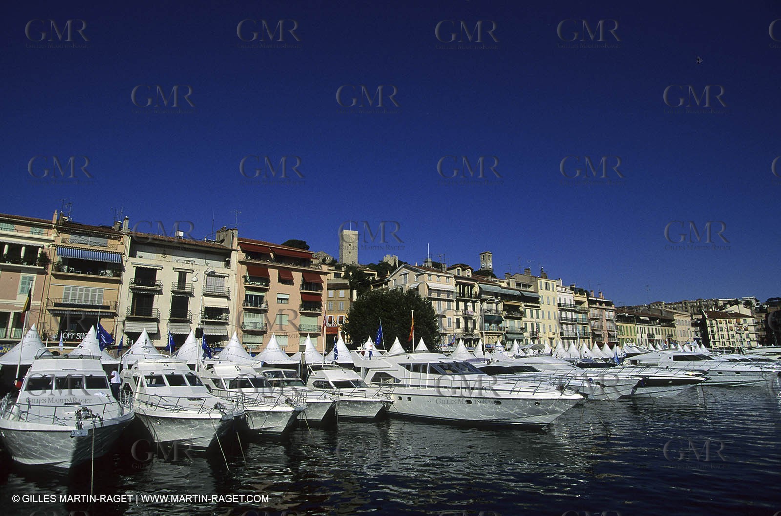 Cannes Vieux port - Festival de la plaisance
