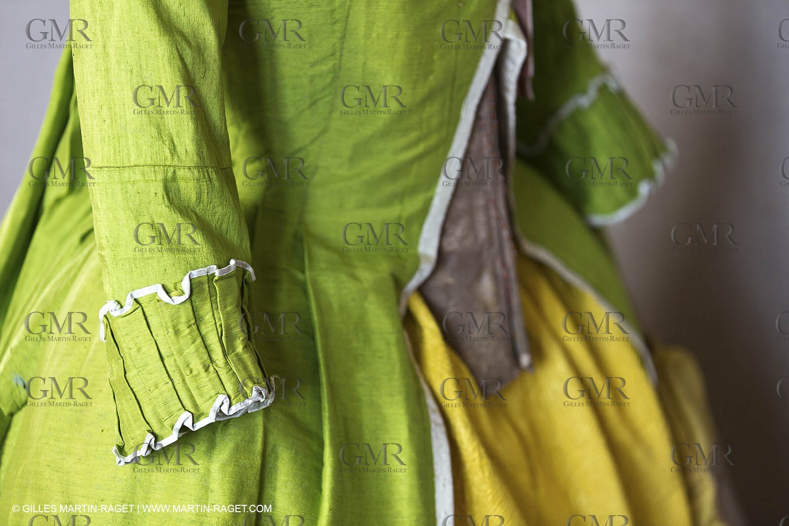 06 07 2012, Toulon (FRA,83), Villa Rozemaine, Exposition Robes de Mode