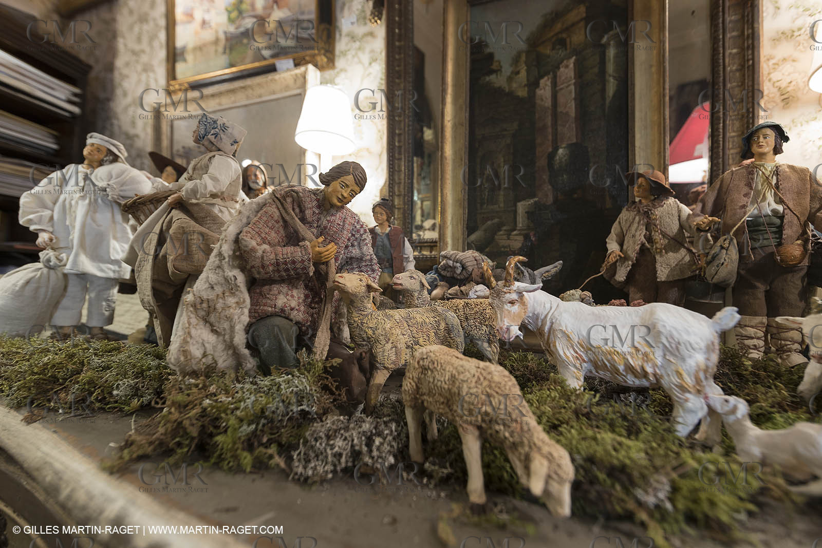 27 01 2018; L'isle sur Sorgue (FRA; 84); Les antiquaires; Crèche et santons de Jean-Jacques Bourgeois