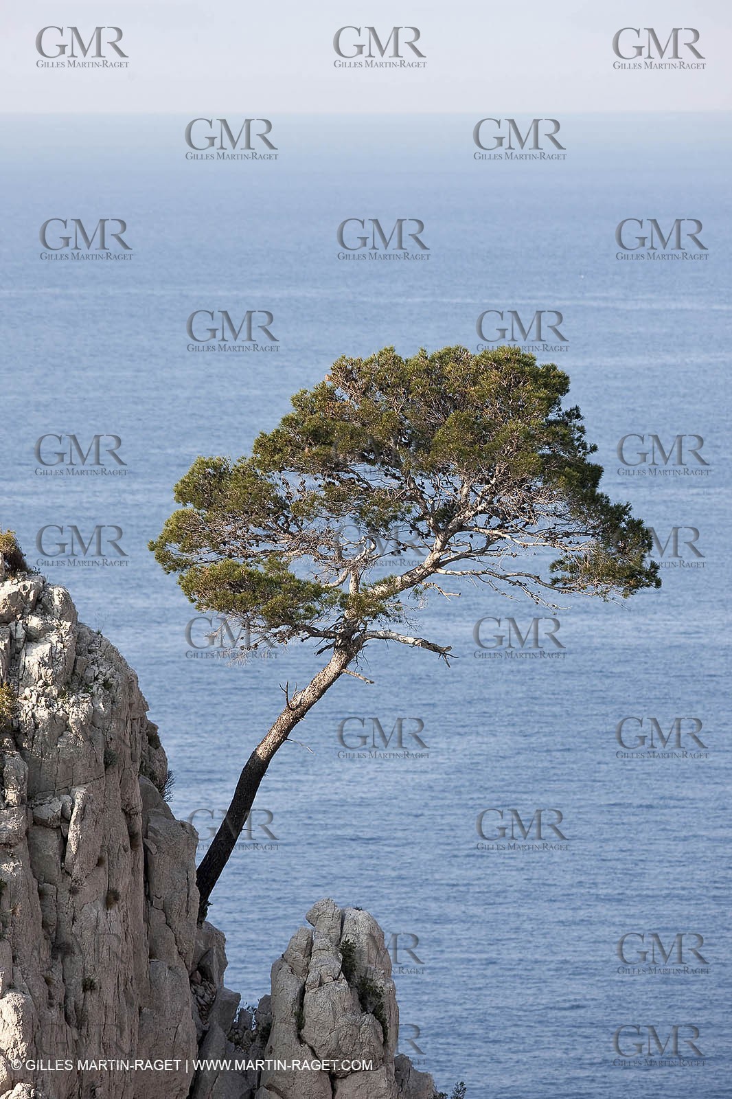 20 03 2009 - Marseille (FRA, 13) - Les Calanques - Pic de l'Eissadon et falaises du Devenson
