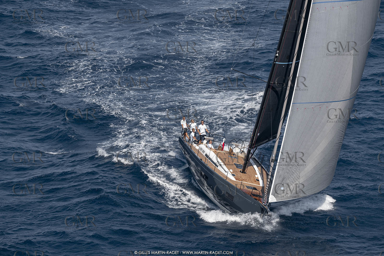 03 09 2019, Cannes (FRA,06), Chantier Beneteau, First Yacht 53