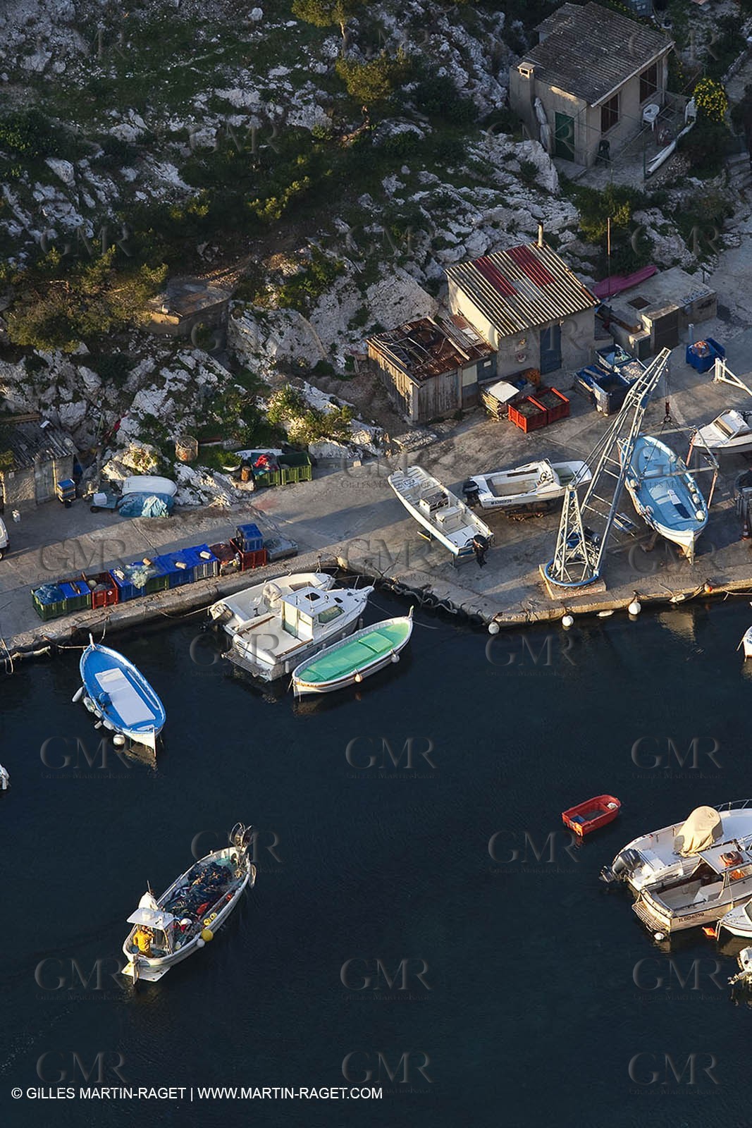 Décember 2009 - Marseille (FRA) - Les Calanques - Morgiou as seen from Sugiton Belvedere