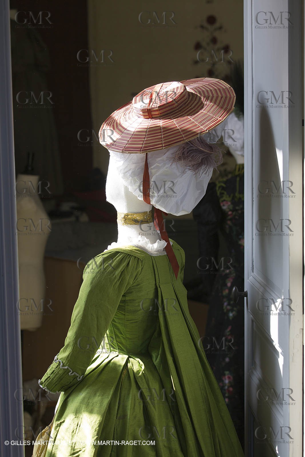 06 07 2012, Toulon (FRA,83), Villa Rozemaine, exhibition 'Fashion Dresses