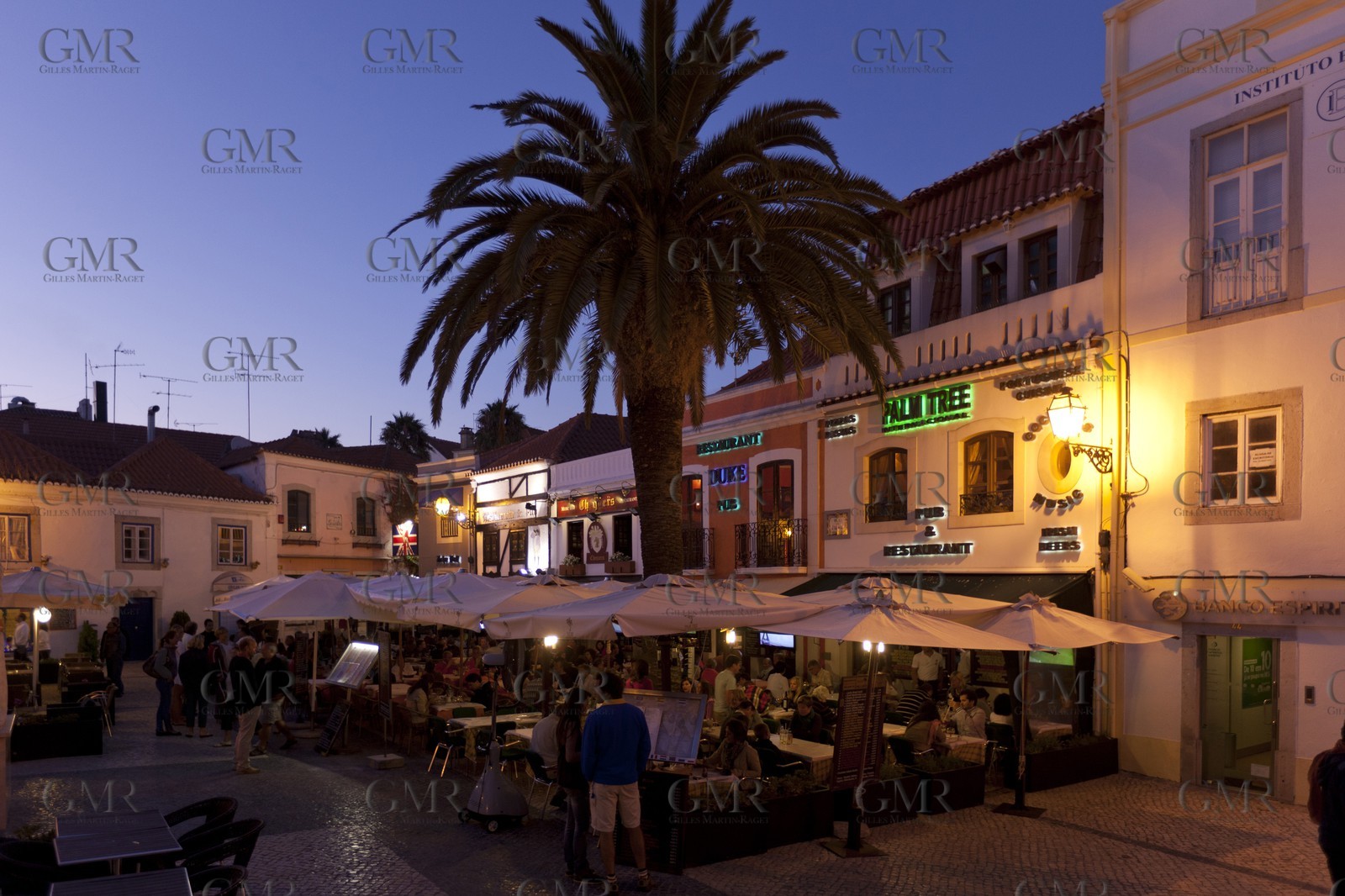 19 07 2011 - Cascais (POR) - 34th America's Cup - AC World Series - Cascais 2011 - Cascais by night.