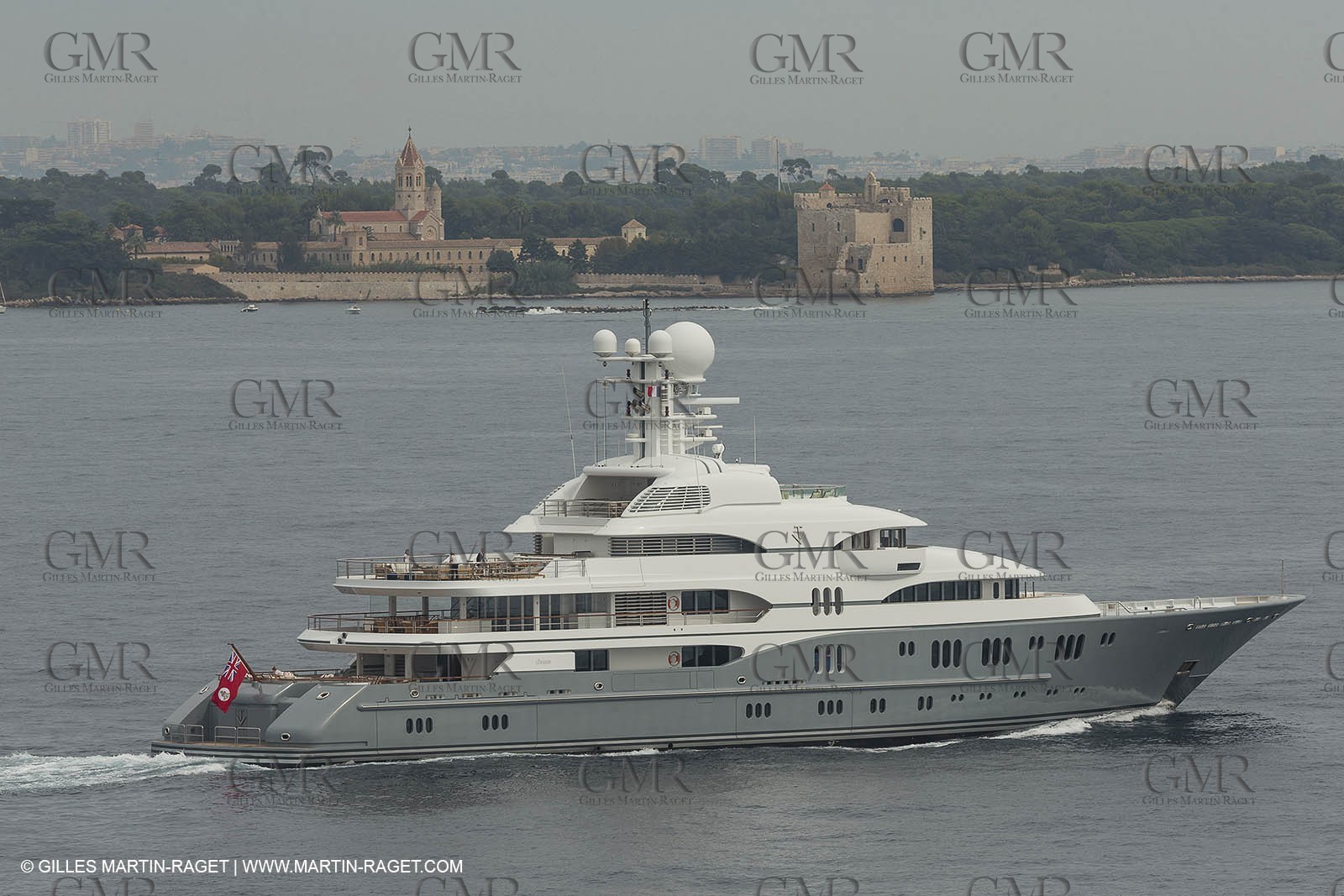 21 09 2014 - Cannes (FRA,83), Motor yacht TV