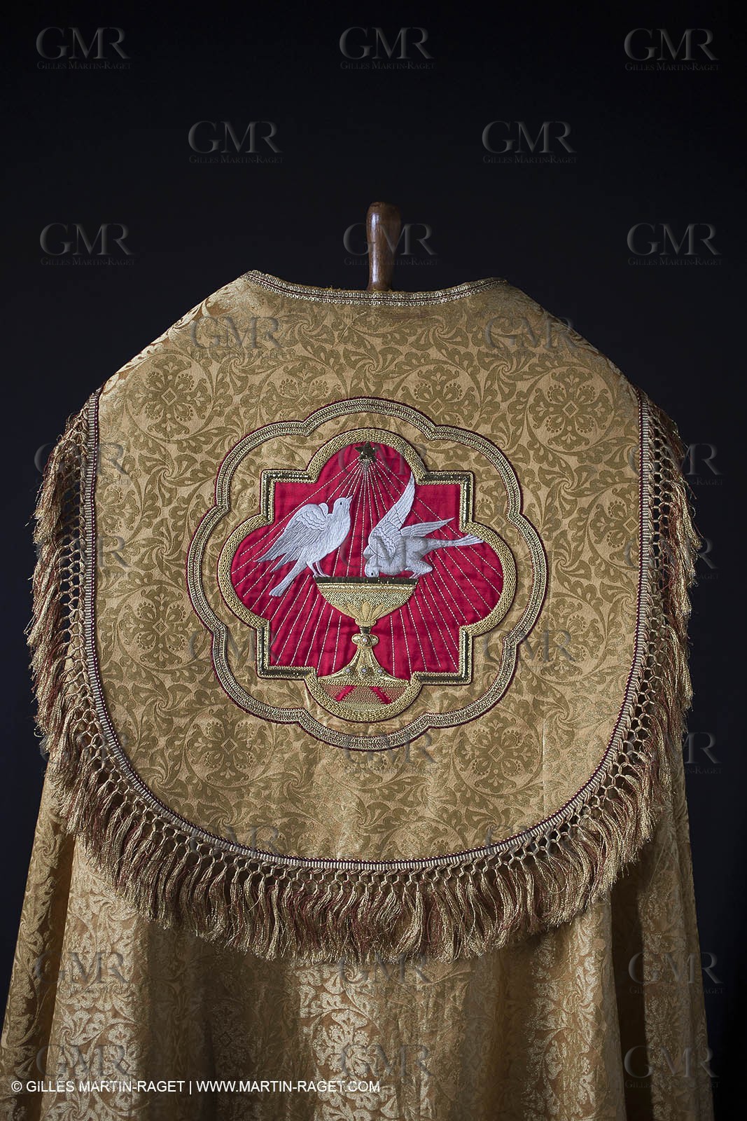 04 02 2013 - Marseille(FRA,13), Notre Dame de la Garde, liturgical clothing