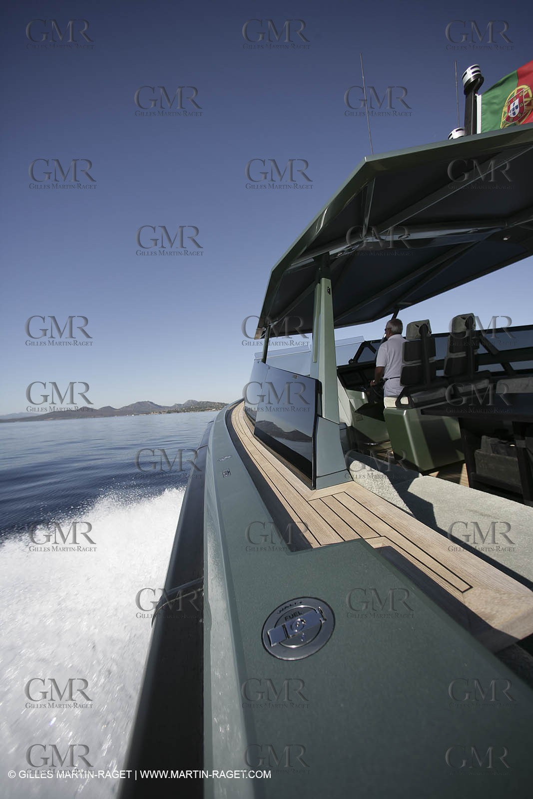 16 07 2007 - Portisco (Italie, Sardaigne) - Wally Power 47, 2007 version