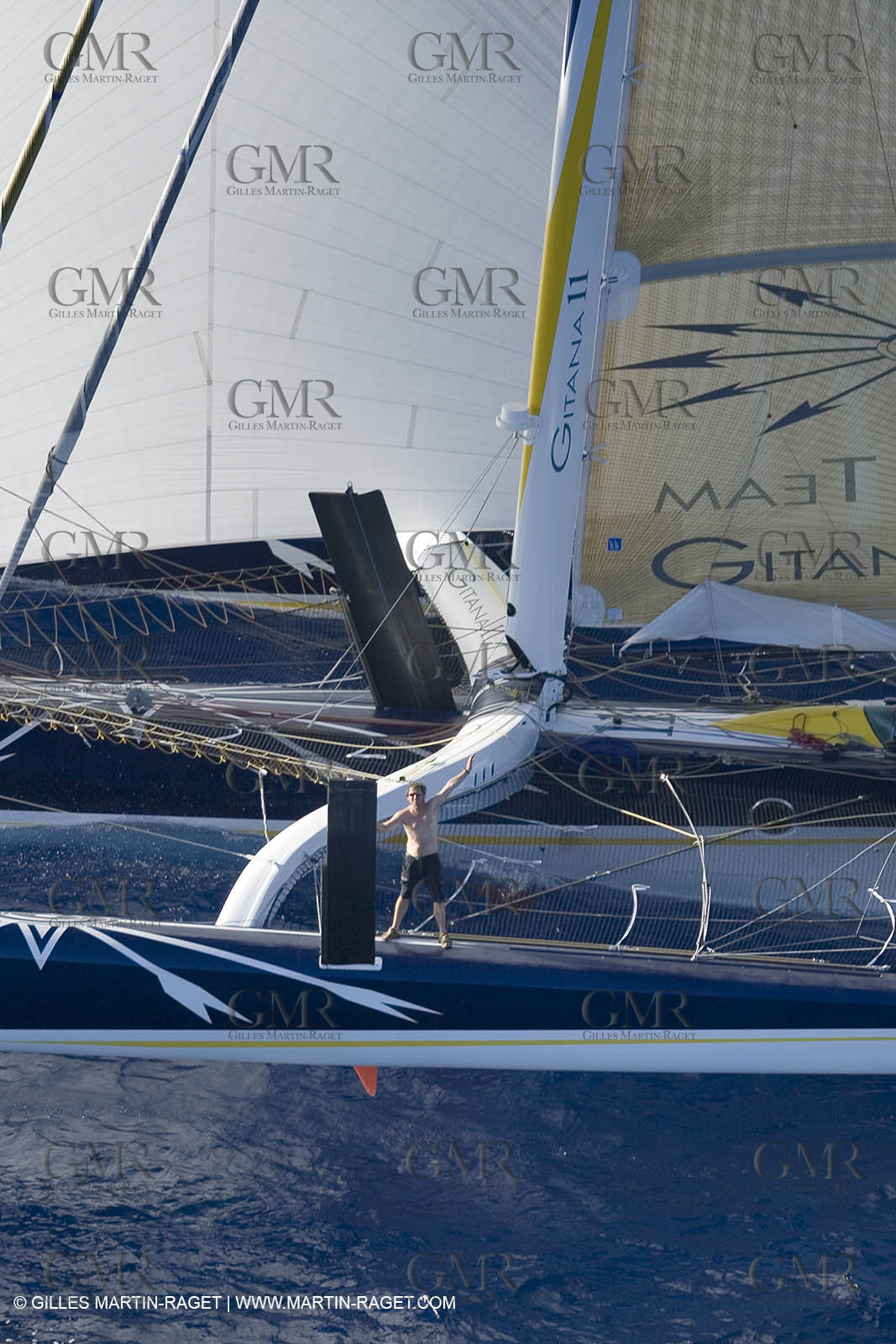 05 11 2006 - Pointe à Pitre Guadelupe (FRA) - Route du Rhum 2006 arrival - overall winner Lionel Lemonchois (Gitana 11)